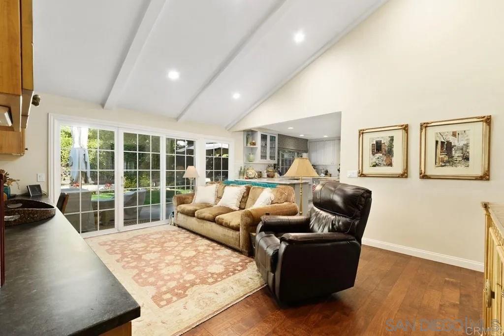 Detail Gallery Image 9 of 32 For 3868  Avenida Feliz, Rancho Santa Fe,  CA 92091 - 4 Beds | 3 Baths