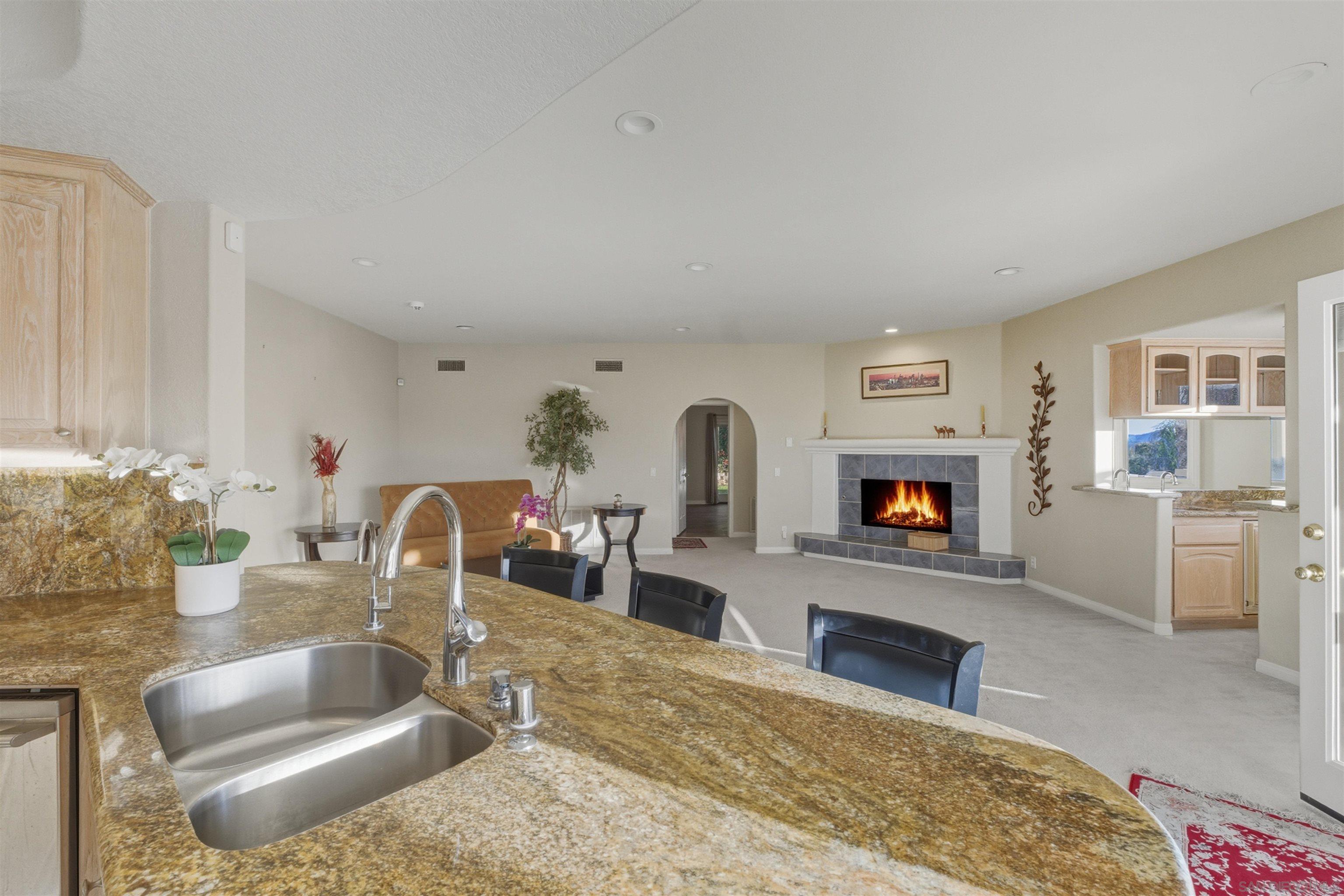 Detail Gallery Image 27 of 47 For 2464  Canyon Creek Rd, Escondido,  CA 92025 - 6 Beds | 5 Baths