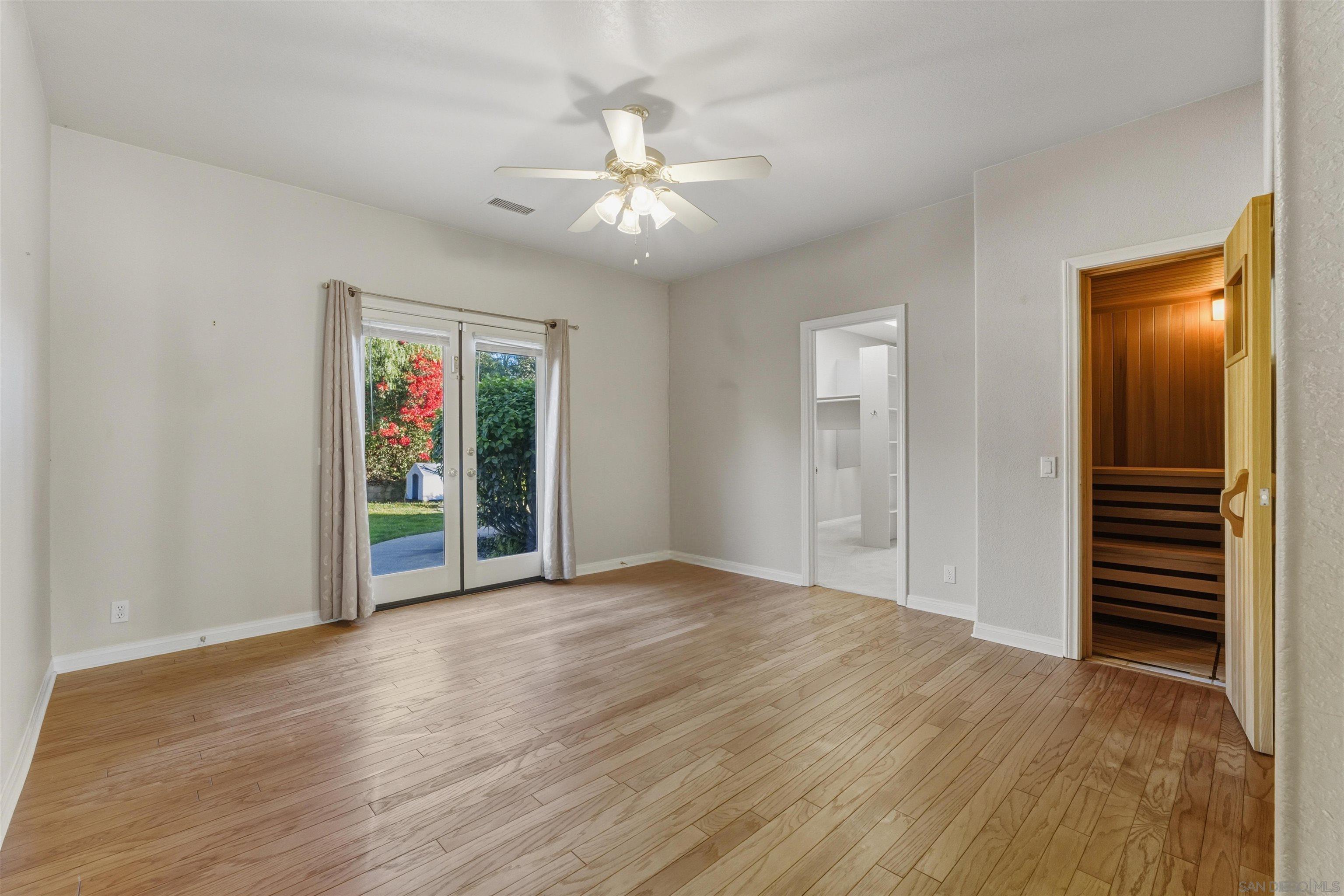 Detail Gallery Image 43 of 47 For 2464  Canyon Creek Rd, Escondido,  CA 92025 - 6 Beds | 5 Baths