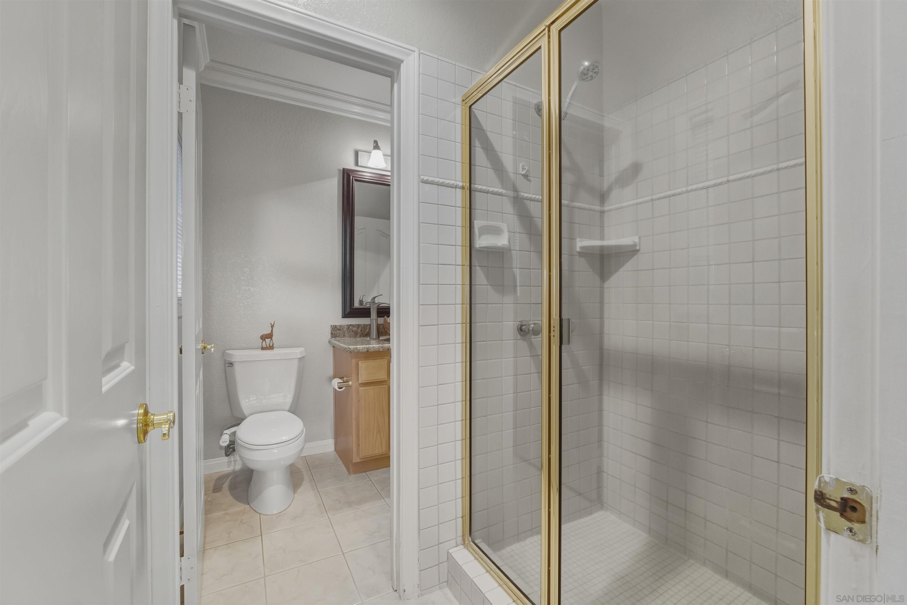 Detail Gallery Image 46 of 47 For 2464  Canyon Creek Rd, Escondido,  CA 92025 - 6 Beds | 5 Baths