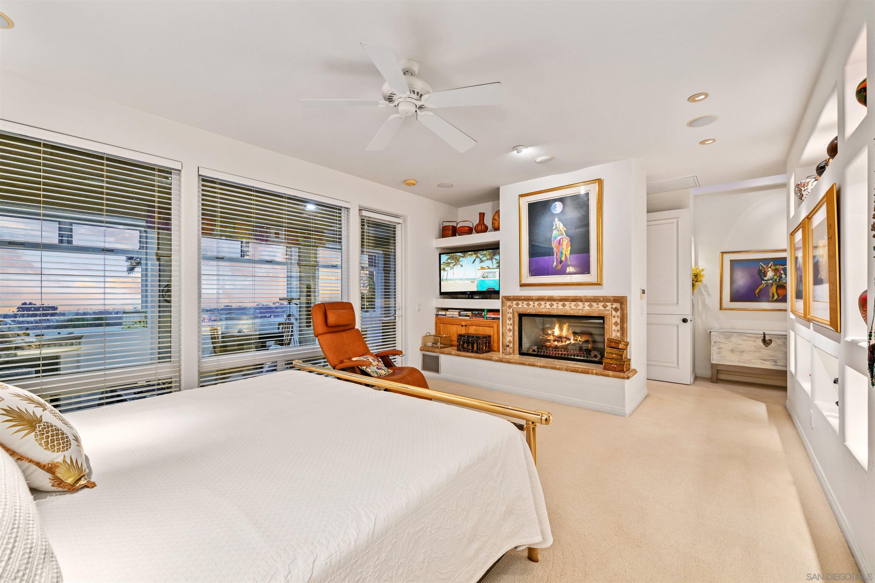 Detail Gallery Image 22 of 57 For 7215  Daffodil Pl, Carlsbad,  CA 92011 - 3 Beds | 3 Baths