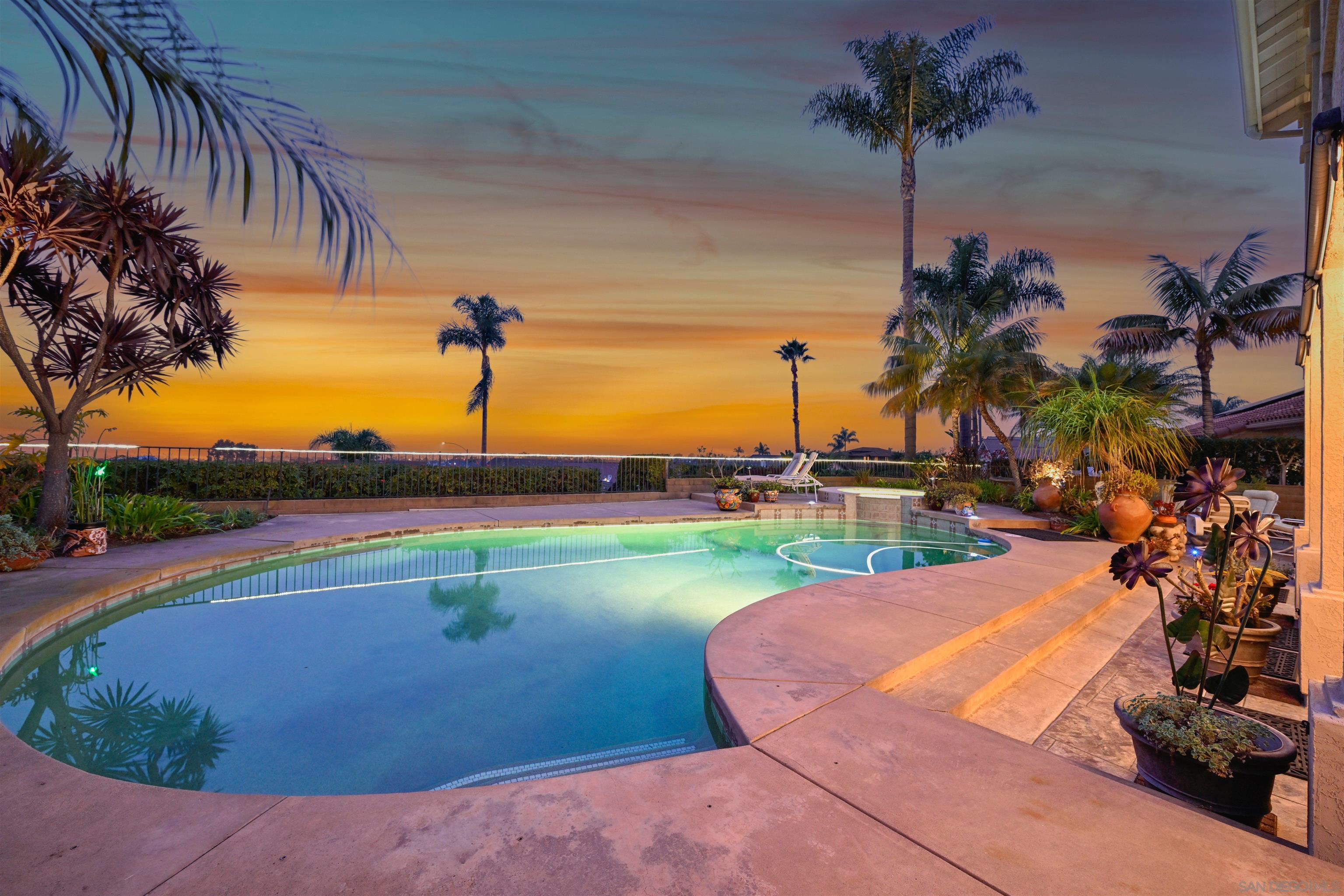 Detail Gallery Image 43 of 57 For 7215  Daffodil Pl, Carlsbad,  CA 92011 - 3 Beds | 3 Baths