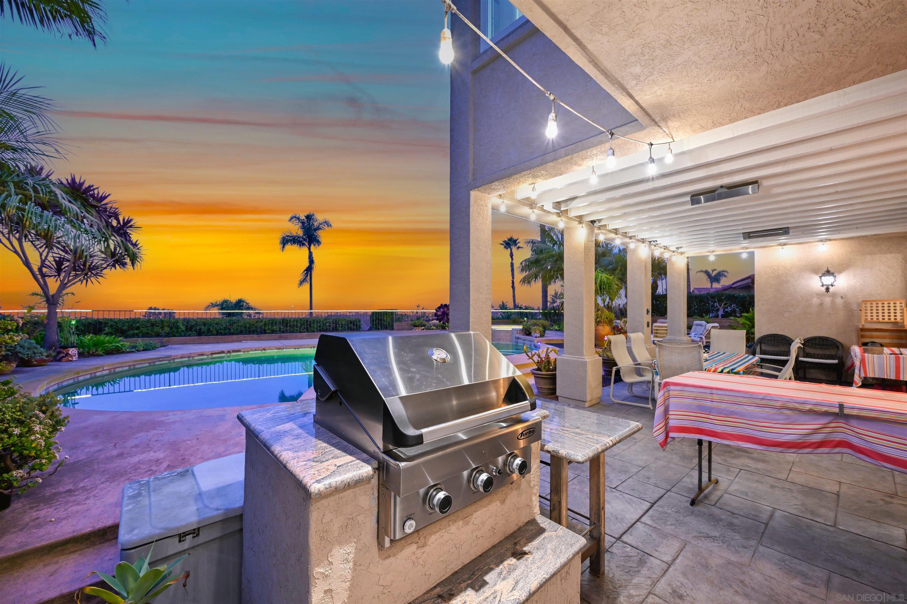 Detail Gallery Image 44 of 57 For 7215  Daffodil Pl, Carlsbad,  CA 92011 - 3 Beds | 3 Baths