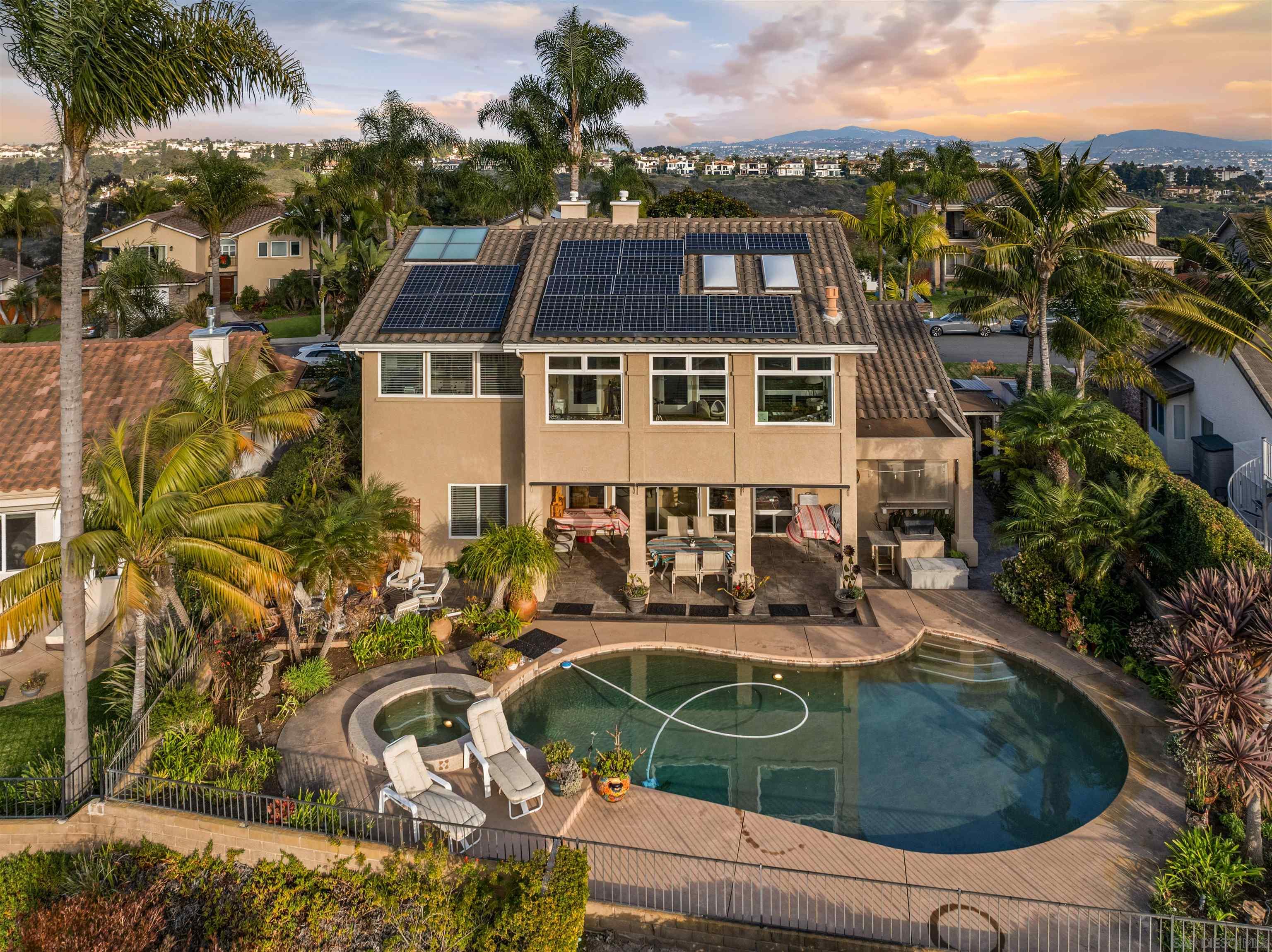 Detail Gallery Image 45 of 57 For 7215  Daffodil Pl, Carlsbad,  CA 92011 - 3 Beds | 3 Baths