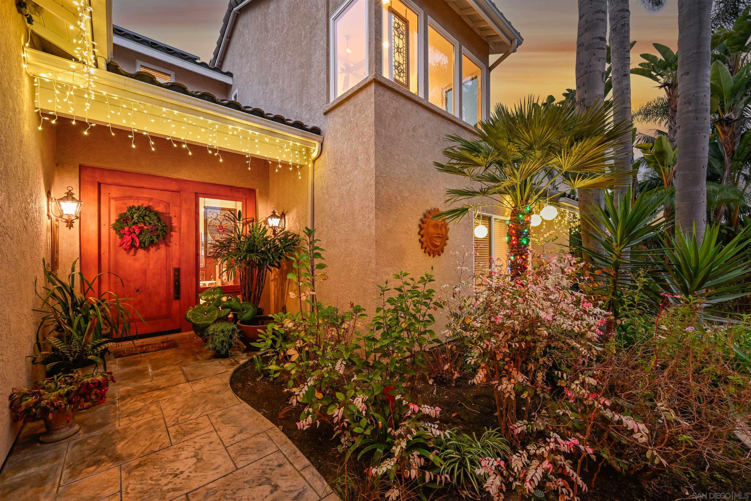 Detail Gallery Image 6 of 57 For 7215  Daffodil Pl, Carlsbad,  CA 92011 - 3 Beds | 3 Baths