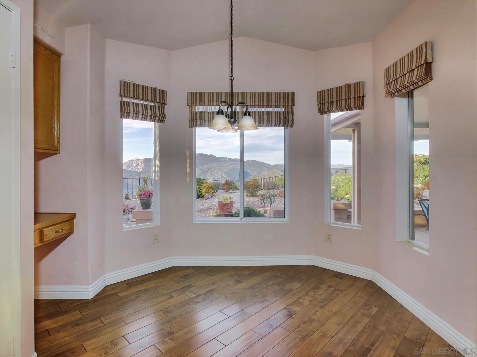 Detail Gallery Image 16 of 35 For 2338  Larkspur Dr, Alpine,  CA 91901 - 3 Beds | 2 Baths