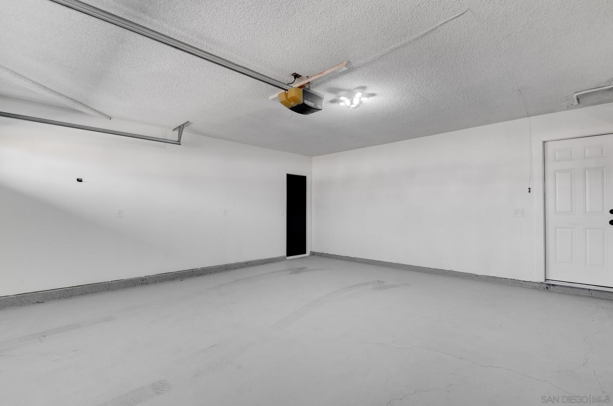 Detail Gallery Image 28 of 30 For 6035  Harps Ct, San Diego,  CA 92114 - 4 Beds | 2 Baths