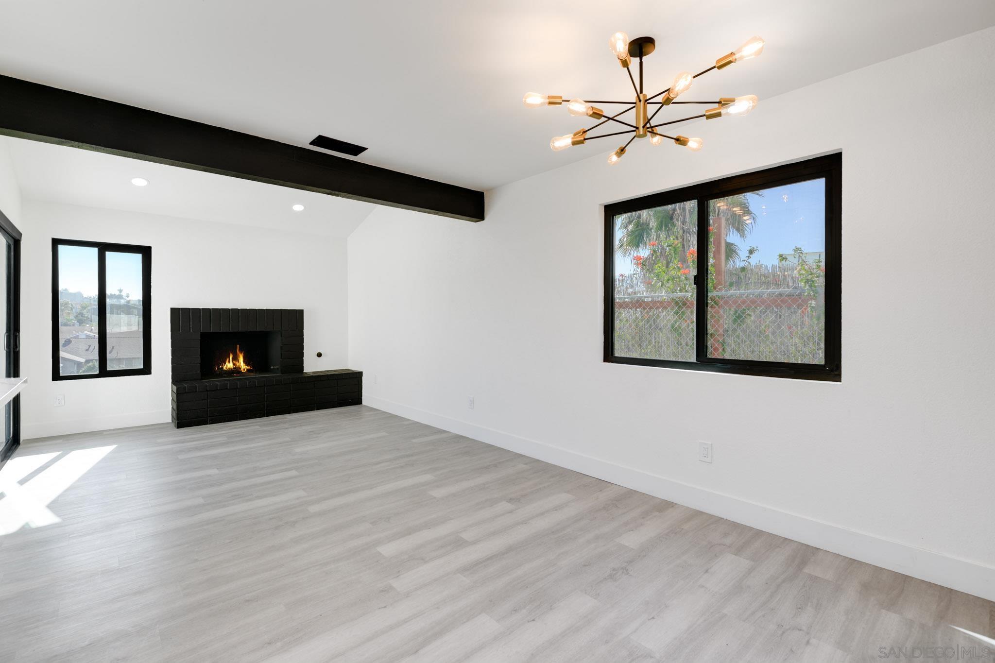 Detail Gallery Image 7 of 30 For 6035  Harps Ct, San Diego,  CA 92114 - 4 Beds | 2 Baths