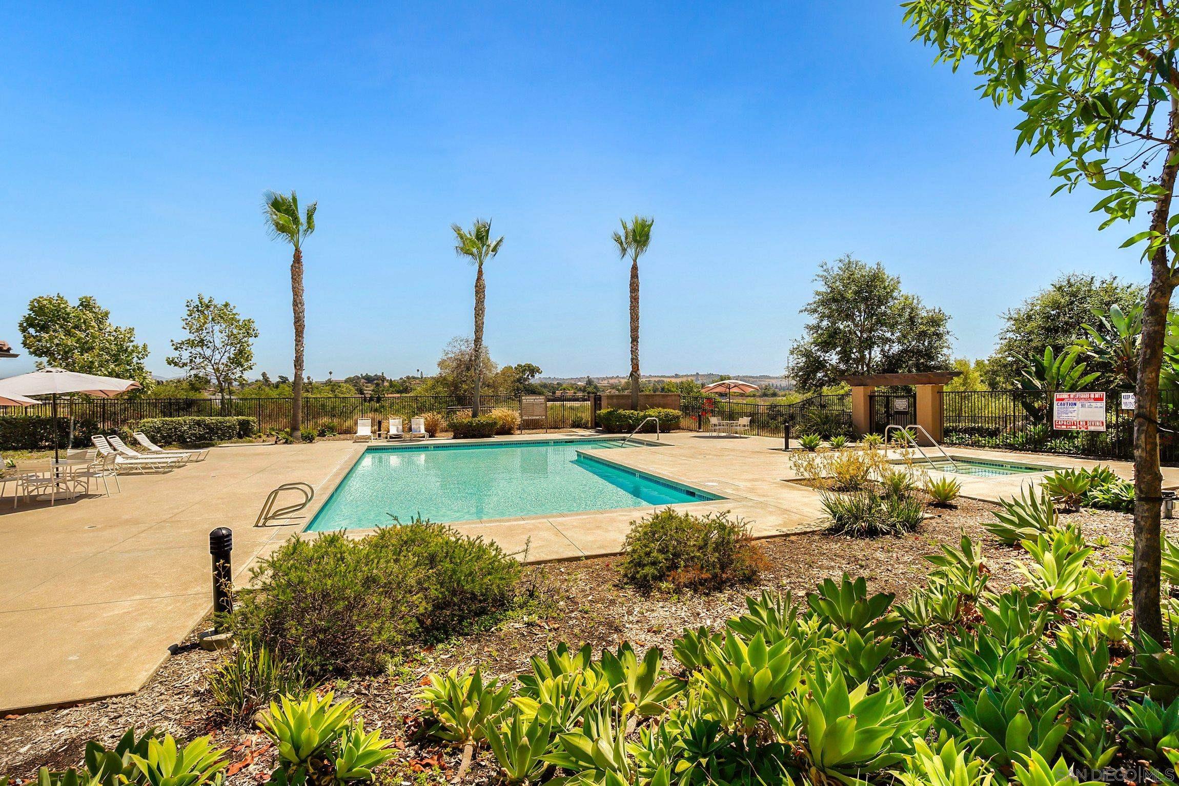 Detail Gallery Image 22 of 25 For 5074  Cascade Way  #102,  Oceanside,  CA 92057 - 2 Beds | 2/1 Baths