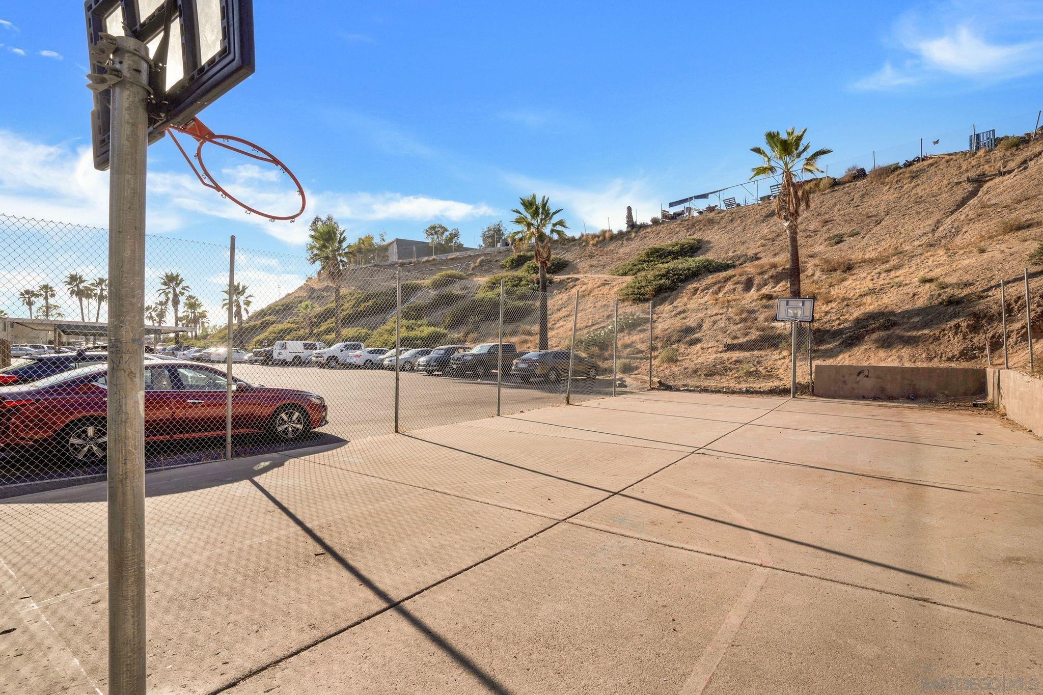 Detail Gallery Image 29 of 29 For 1687  Pentecost Way  #4,  San Diego,  CA 92105 - 1 Beds | 1 Baths