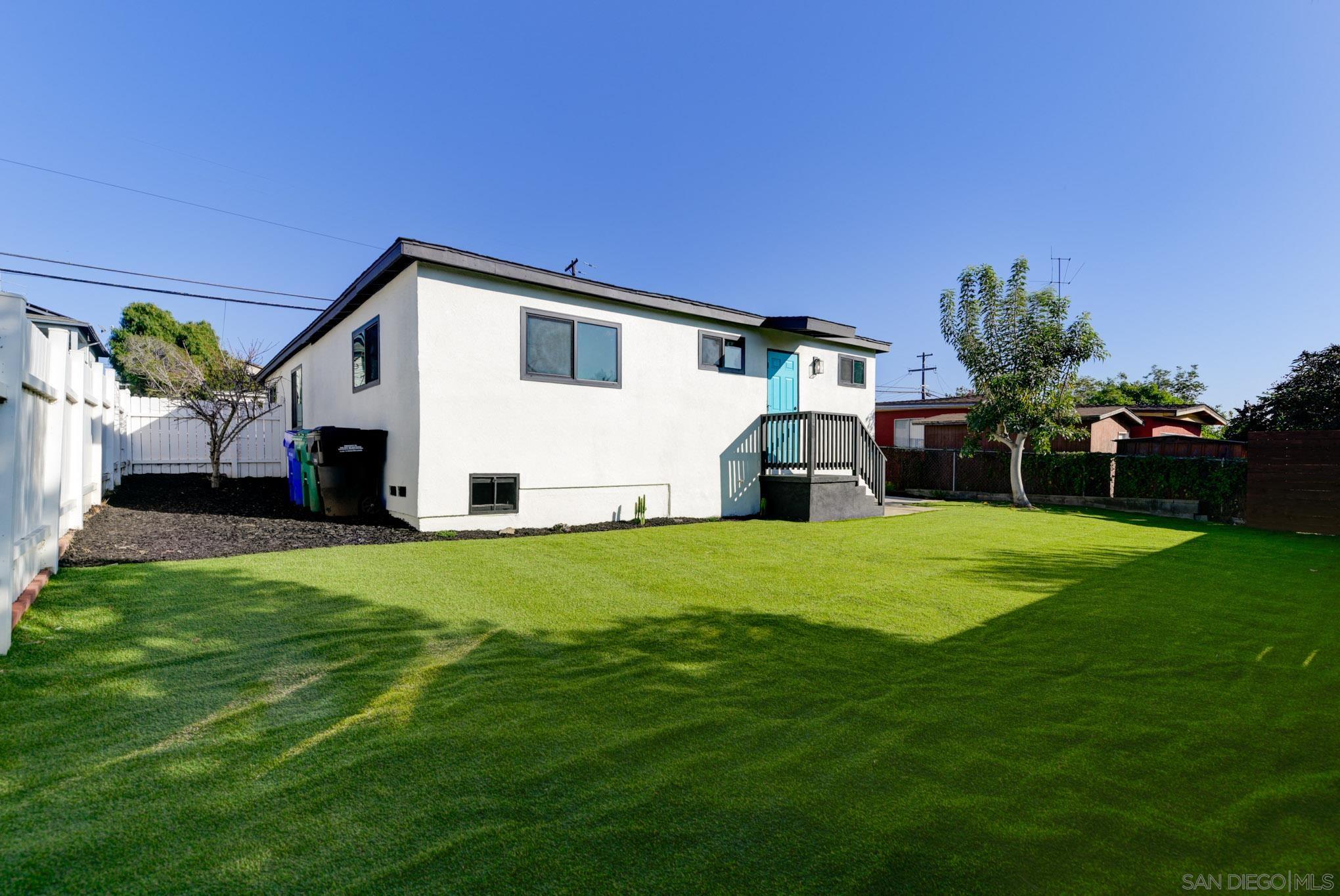 Detail Gallery Image 13 of 28 For 1948  Westinghouse St, San Diego,  CA 92111 - 3 Beds | 2 Baths