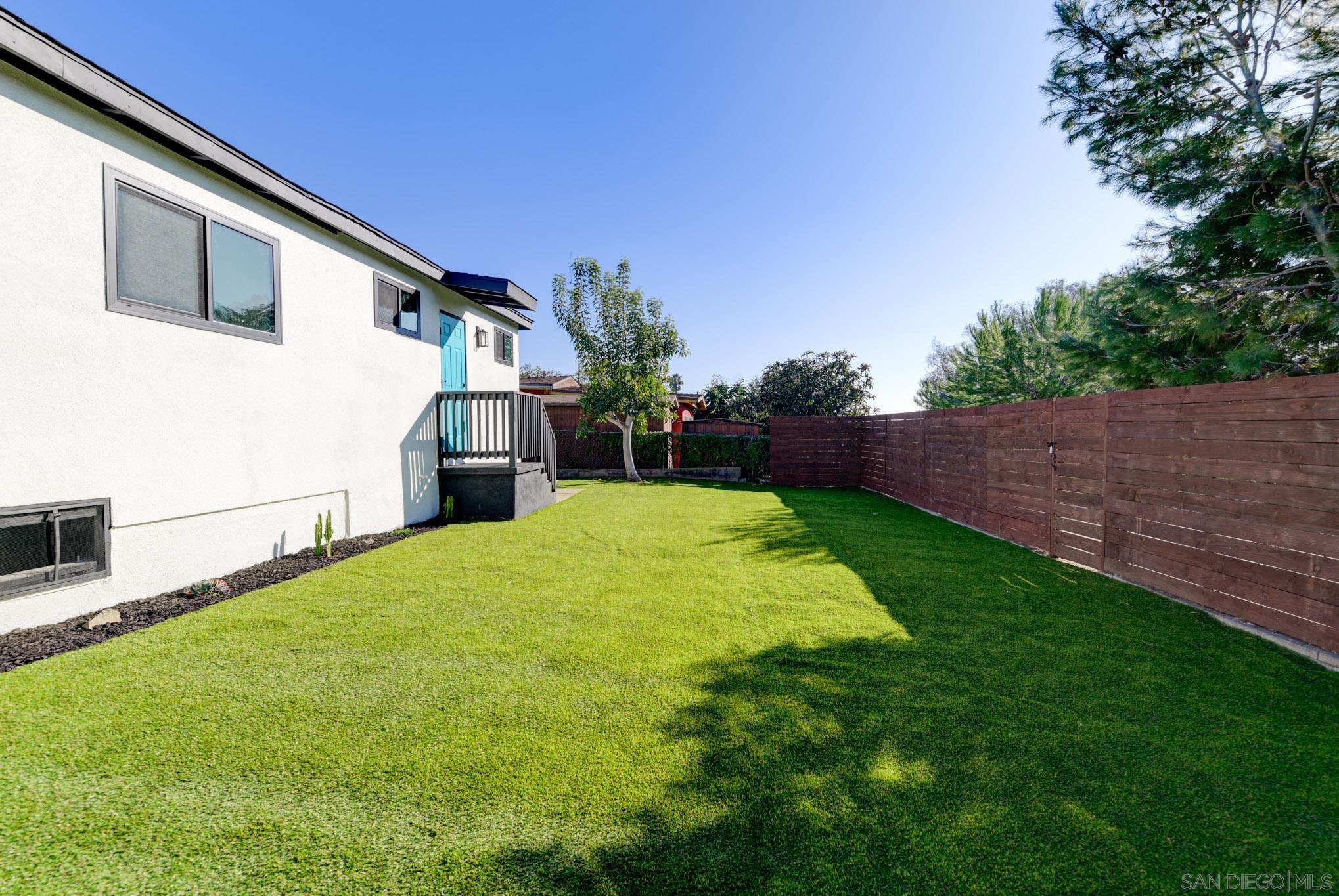 Detail Gallery Image 14 of 28 For 1948  Westinghouse St, San Diego,  CA 92111 - 3 Beds | 2 Baths