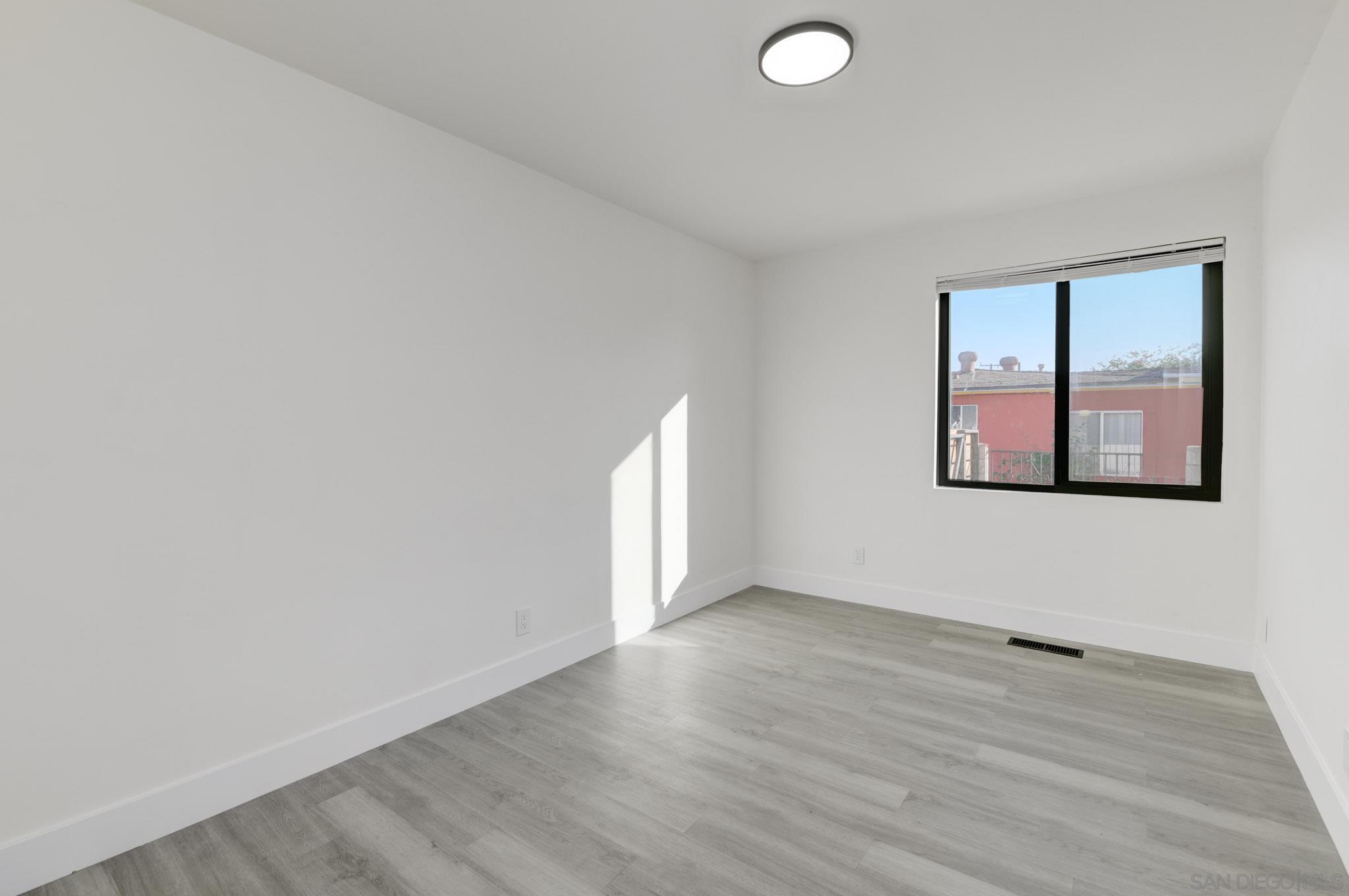 Detail Gallery Image 23 of 28 For 1948  Westinghouse St, San Diego,  CA 92111 - 3 Beds | 2 Baths