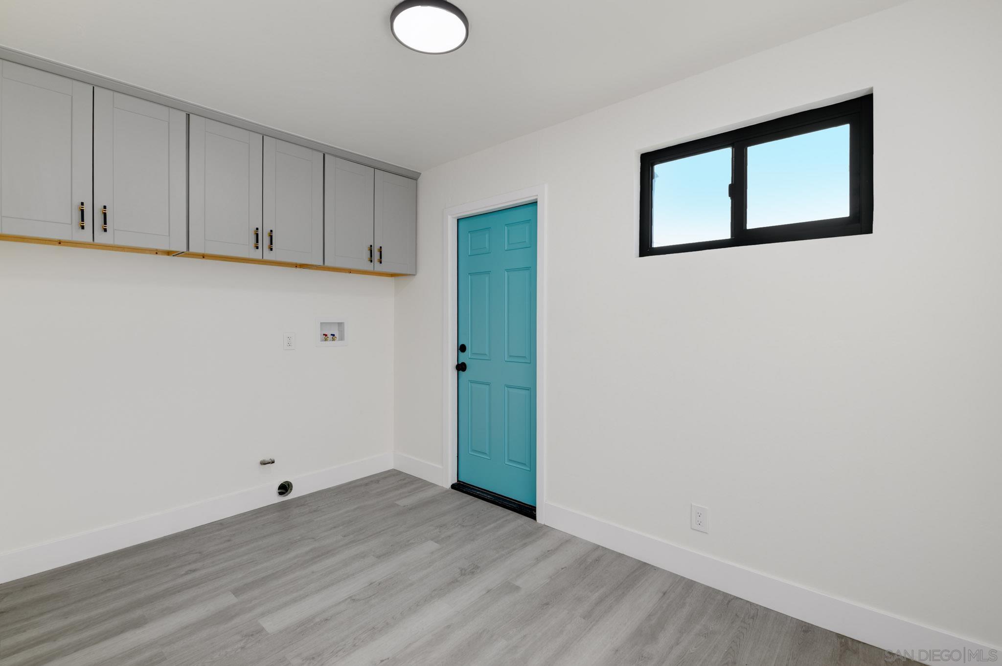 Detail Gallery Image 25 of 28 For 1948  Westinghouse St, San Diego,  CA 92111 - 3 Beds | 2 Baths