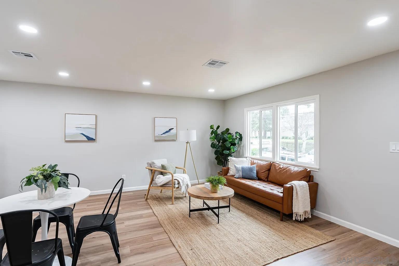 Detail Gallery Image 13 of 18 For 5270  Trojan Ave, San Diego,  CA 92115 - – Beds | – Baths