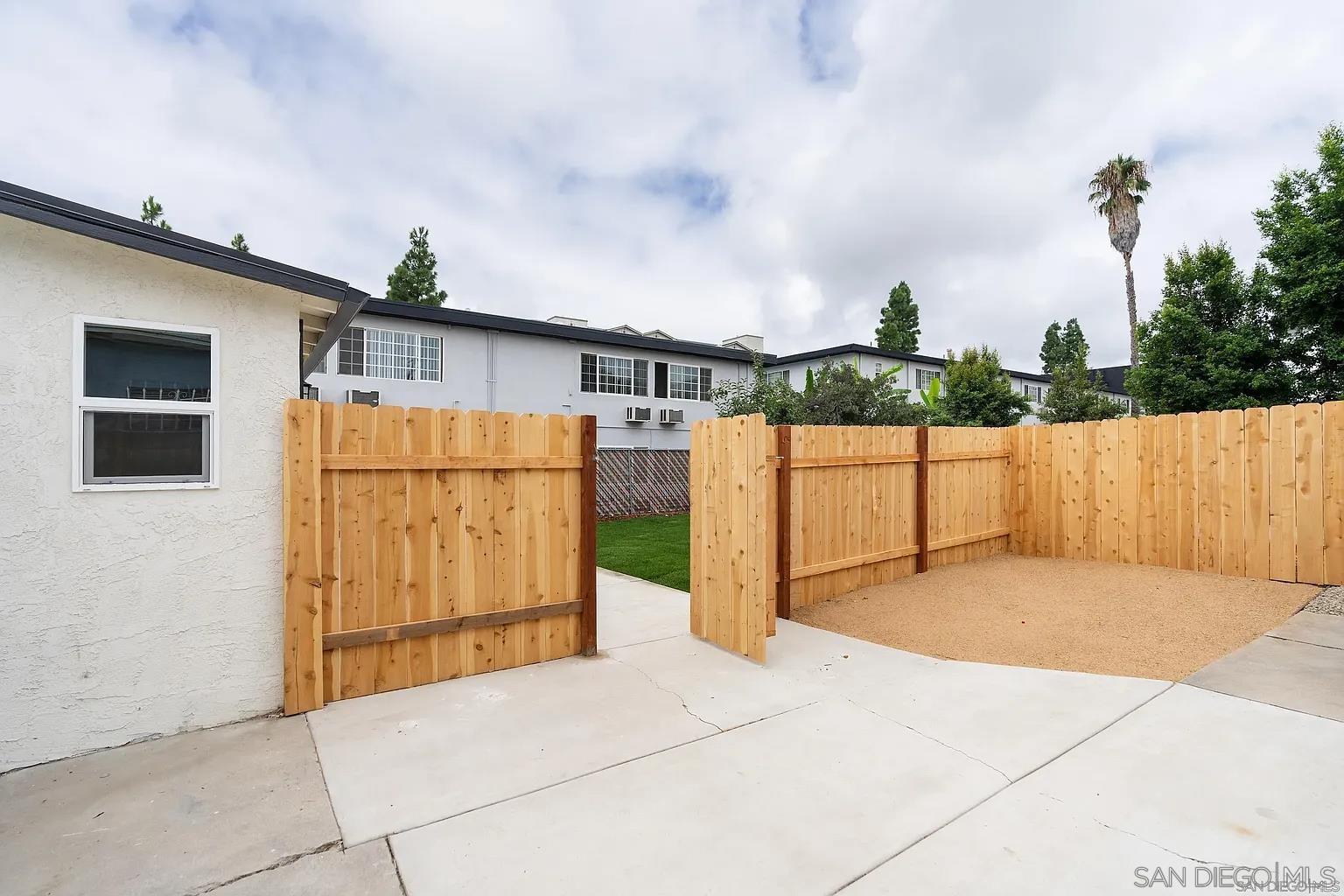 Detail Gallery Image 16 of 18 For 5270  Trojan Ave, San Diego,  CA 92115 - – Beds | – Baths