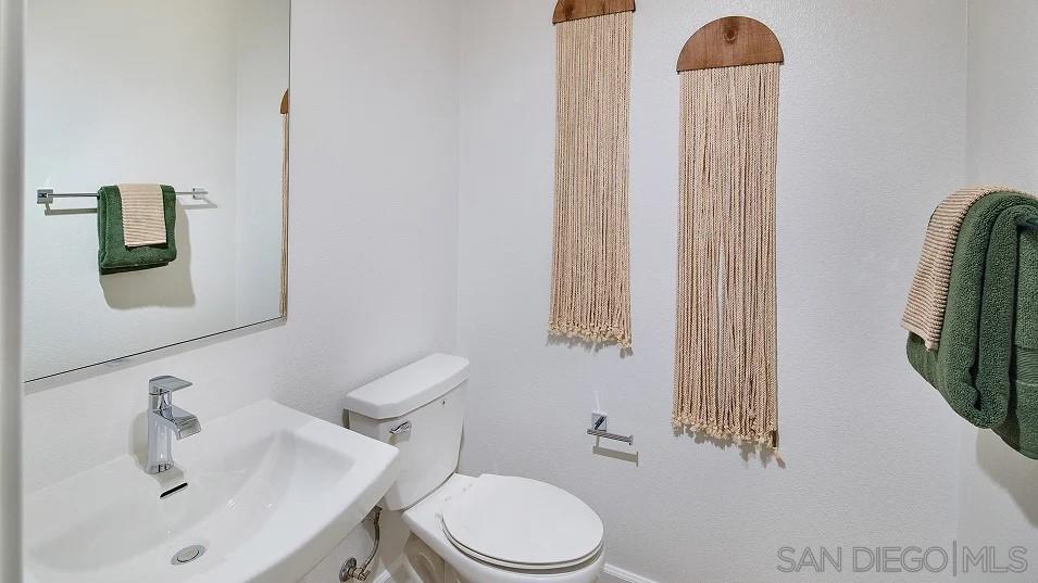 Detail Gallery Image 12 of 14 For 1806  Mountain Laurel Road, San Marcos,  CA 92078 - 4 Beds | 3/1 Baths