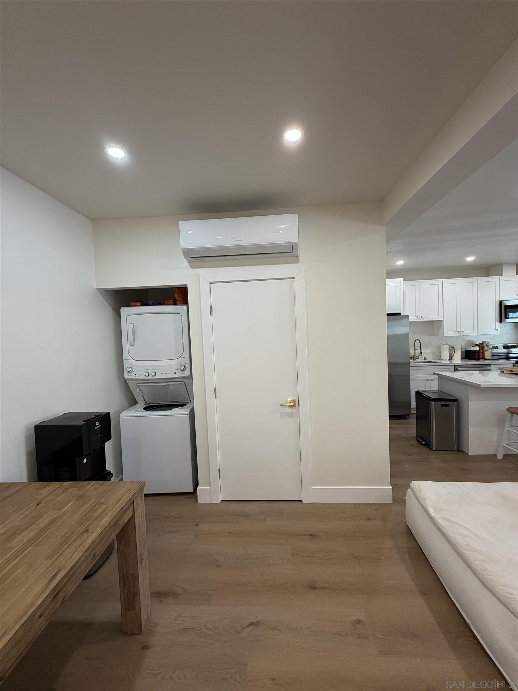 Detail Gallery Image 7 of 10 For 4221  Vista Way  Studio, La Mesa,  CA 91941 - 1 Beds | 1 Baths