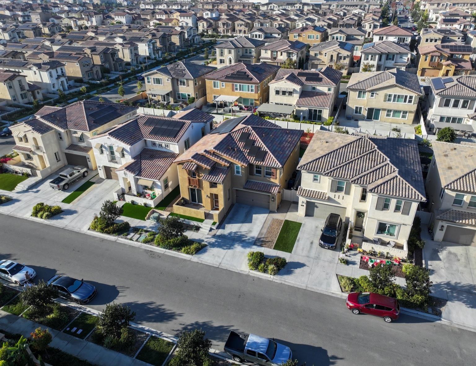 Detail Gallery Image 3 of 34 For 1417  Stearns Whard Rd, Chula Vista,  CA 91913 - 4 Beds | 4/1 Baths