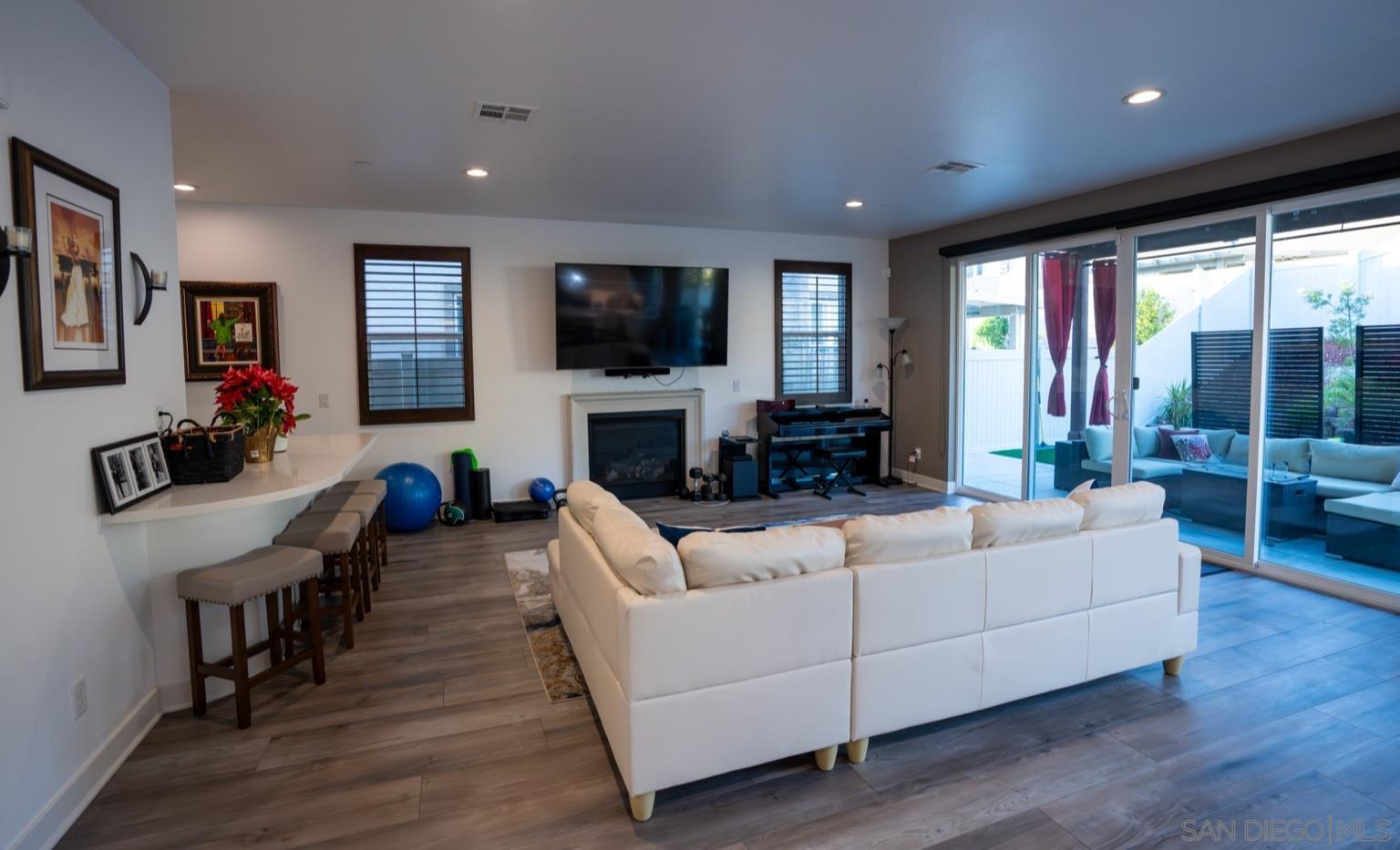 Detail Gallery Image 9 of 34 For 1417  Stearns Whard Rd, Chula Vista,  CA 91913 - 4 Beds | 4/1 Baths