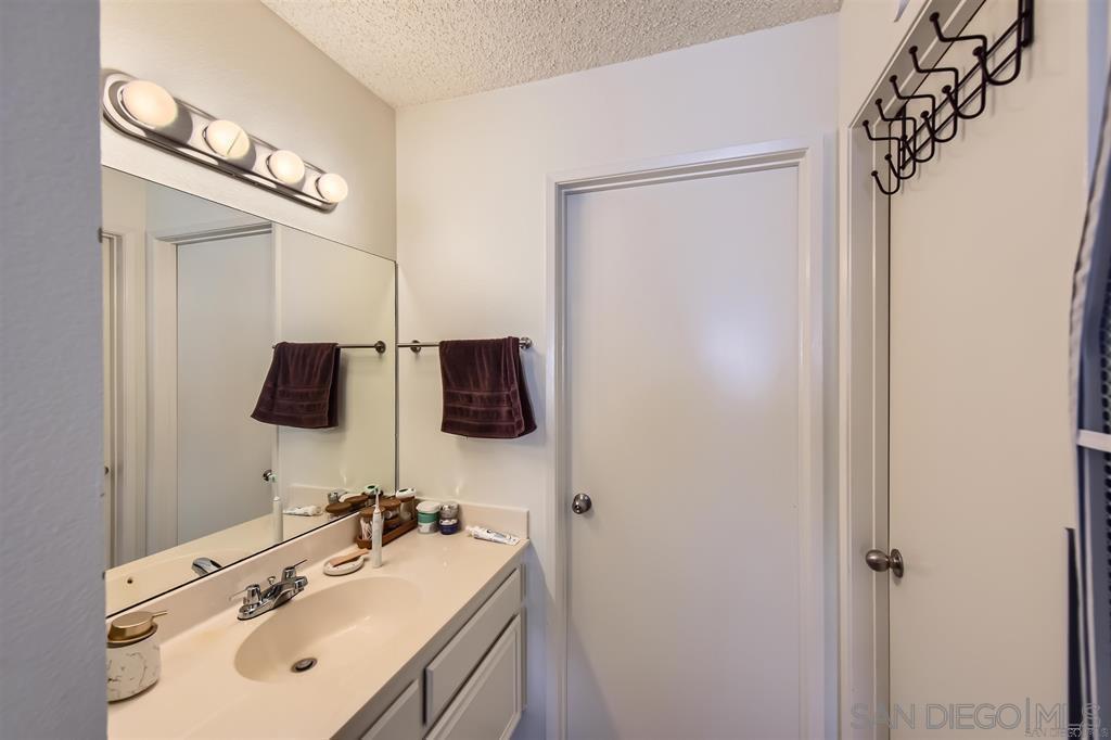 Detail Gallery Image 17 of 26 For 17161  Alva Rd  #221,  San Diego,  CA 92127 - 2 Beds | 2 Baths