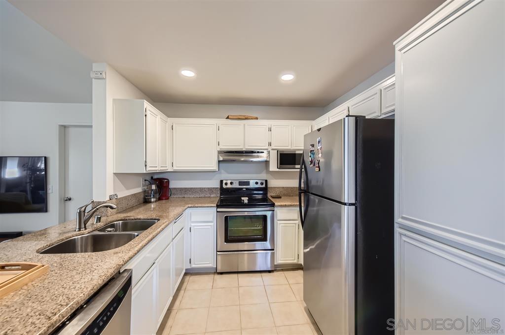 Detail Gallery Image 9 of 26 For 17161  Alva Rd  #221,  San Diego,  CA 92127 - 2 Beds | 2 Baths