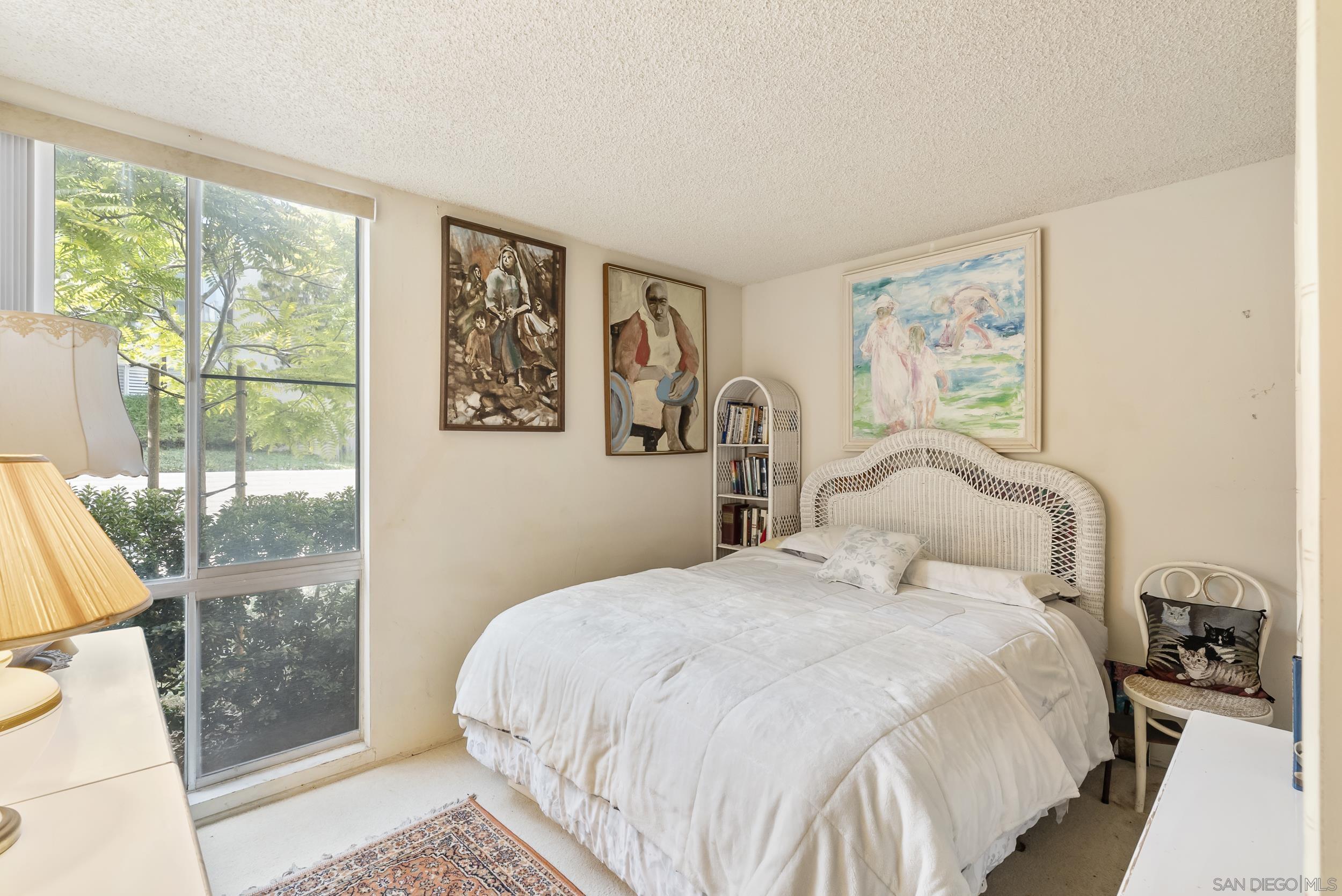 Detail Gallery Image 10 of 19 For 6455  La Jolla Blvd  #121,  La Jolla,  CA 92037 - 2 Beds | 2 Baths