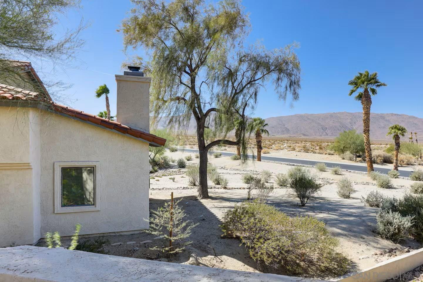 Detail Gallery Image 2 of 27 For 1618  Las Casitas Dr, Borrego Springs,  CA 92004 - 2 Beds | 1 Baths