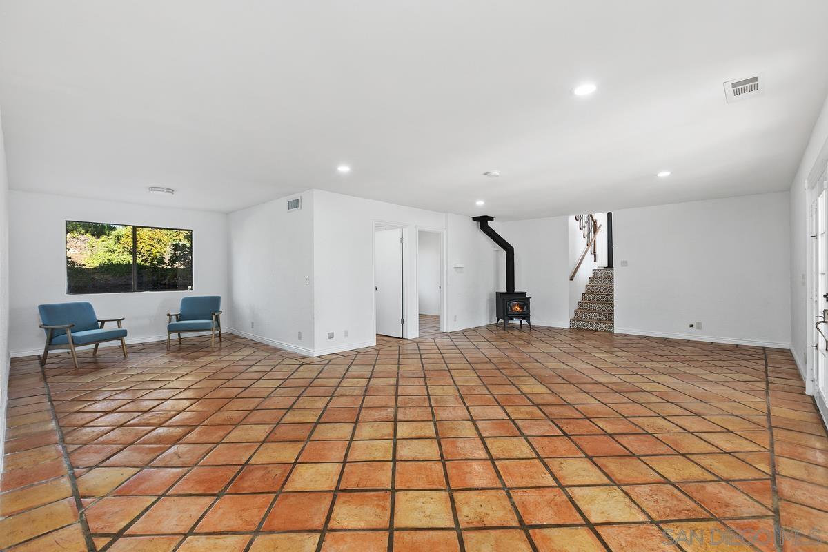 Detail Gallery Image 15 of 39 For 13747-49  Little Pond Rd, Valley Center,  CA 92082 - 5 Beds | 3 Baths