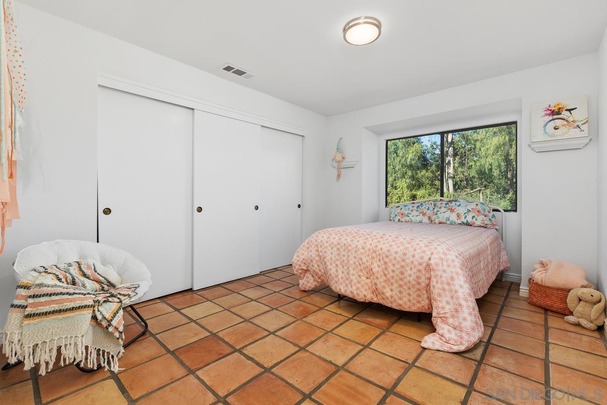 Detail Gallery Image 20 of 39 For 13747-49  Little Pond Rd, Valley Center,  CA 92082 - 5 Beds | 3 Baths