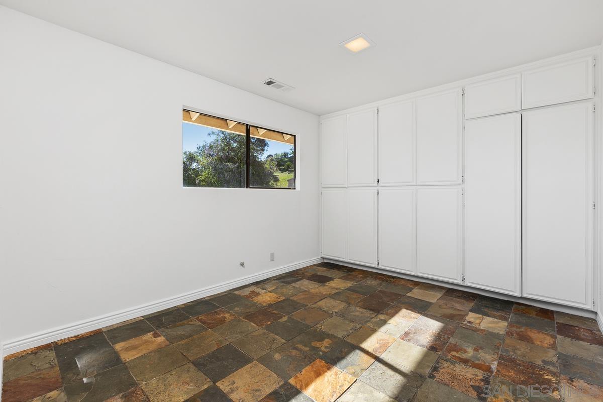 Detail Gallery Image 25 of 39 For 13747-49  Little Pond Rd, Valley Center,  CA 92082 - 5 Beds | 3 Baths