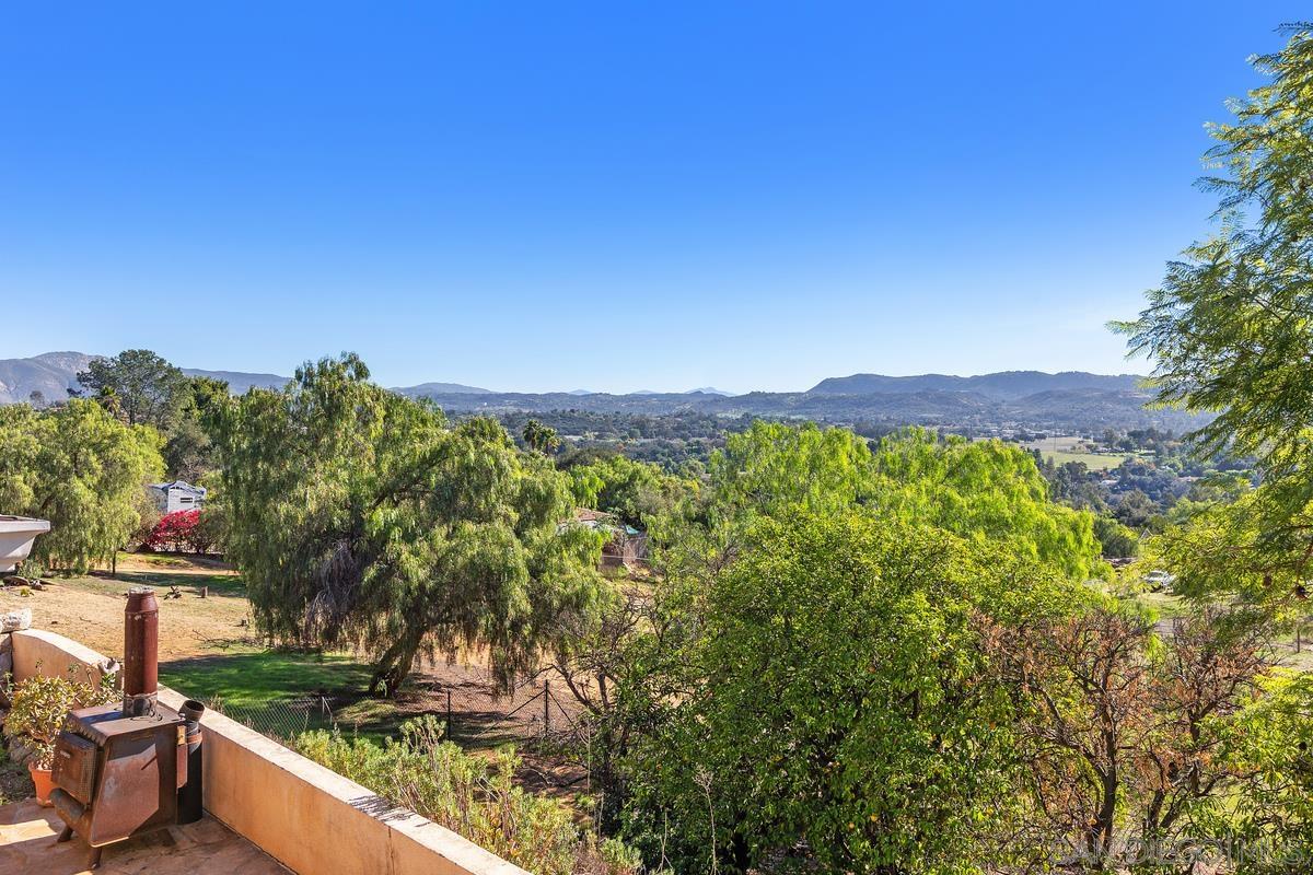 Detail Gallery Image 27 of 39 For 13747-49  Little Pond Rd, Valley Center,  CA 92082 - 5 Beds | 3 Baths