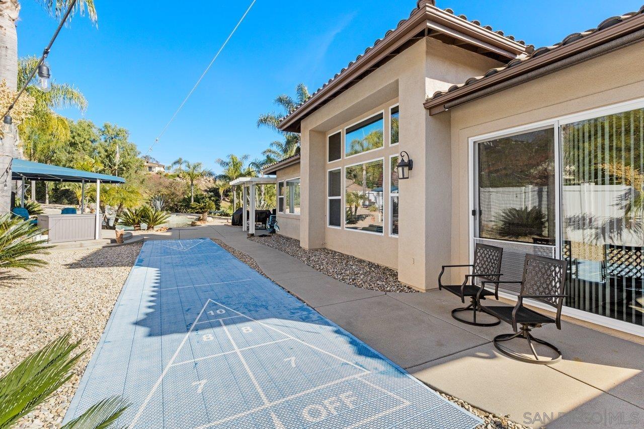 Detail Gallery Image 7 of 22 For 26025  Jack Rabbit Acres, Escondido,  CA 92026 - 3 Beds | 3 Baths