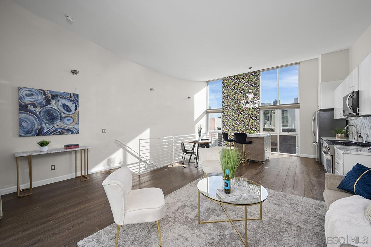 Detail Gallery Image 4 of 39 For 3788  Park Blvd  #12,  San Diego,  CA 92103 - 2 Beds | 2 Baths