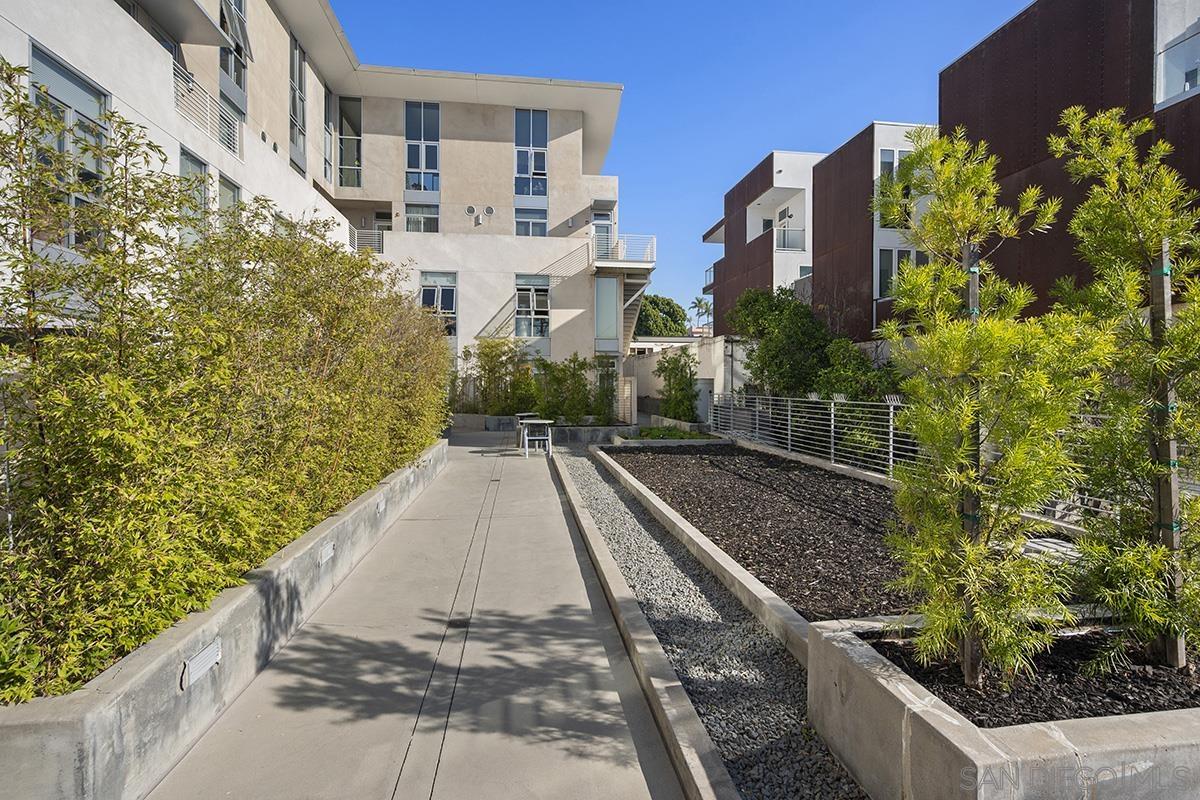 Detail Gallery Image 37 of 39 For 3788  Park Blvd  #12,  San Diego,  CA 92103 - 2 Beds | 2 Baths