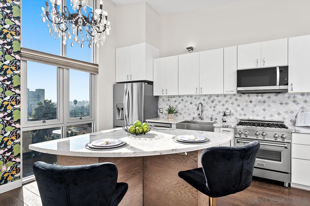 Detail Gallery Image 6 of 39 For 3788  Park Blvd  #12,  San Diego,  CA 92103 - 2 Beds | 2 Baths