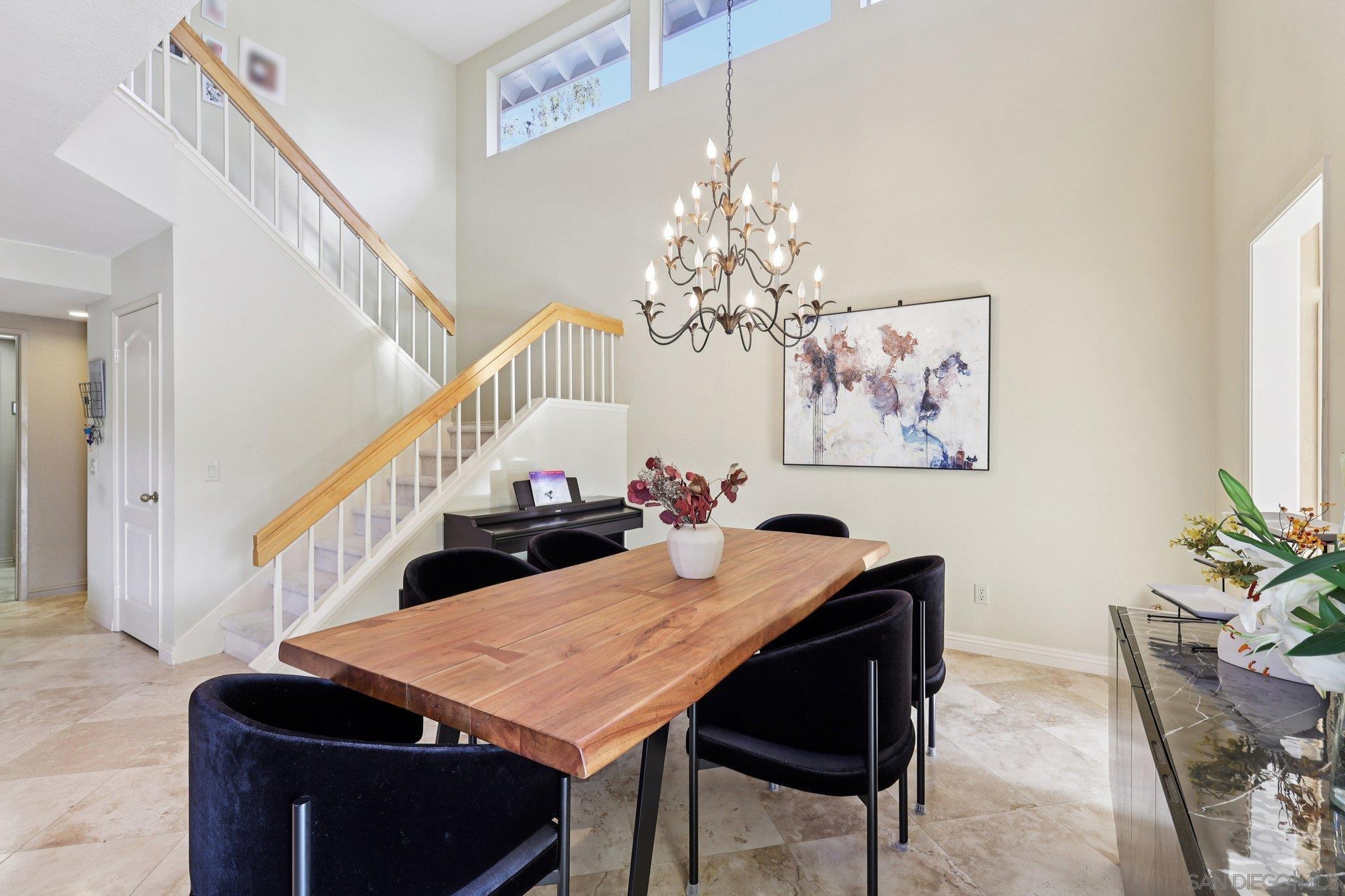 Detail Gallery Image 18 of 60 For 11335  Caminito Corriente, San Diego,  CA 92128 - 4 Beds | 3 Baths