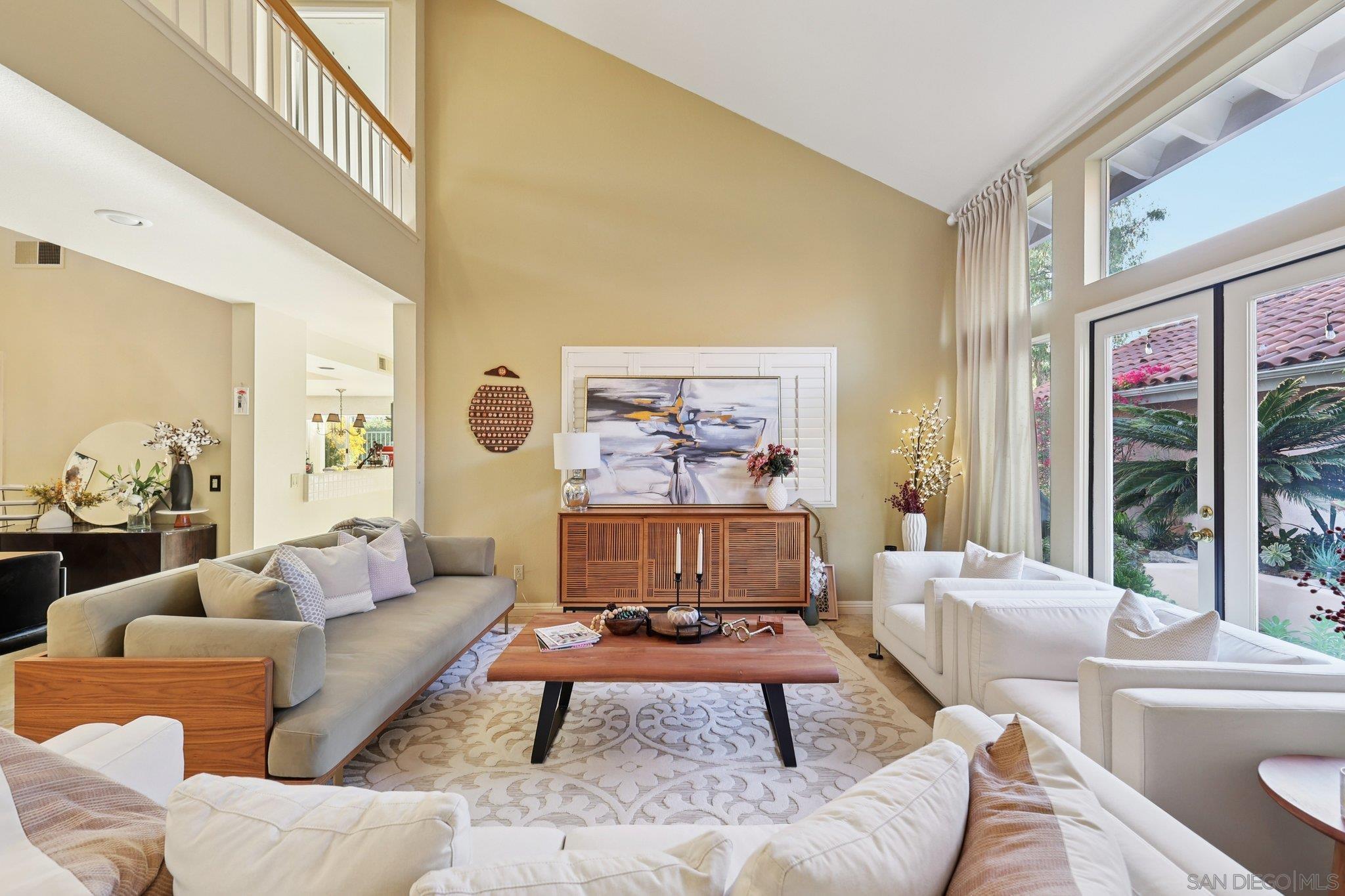 Detail Gallery Image 4 of 60 For 11335  Caminito Corriente, San Diego,  CA 92128 - 4 Beds | 3 Baths