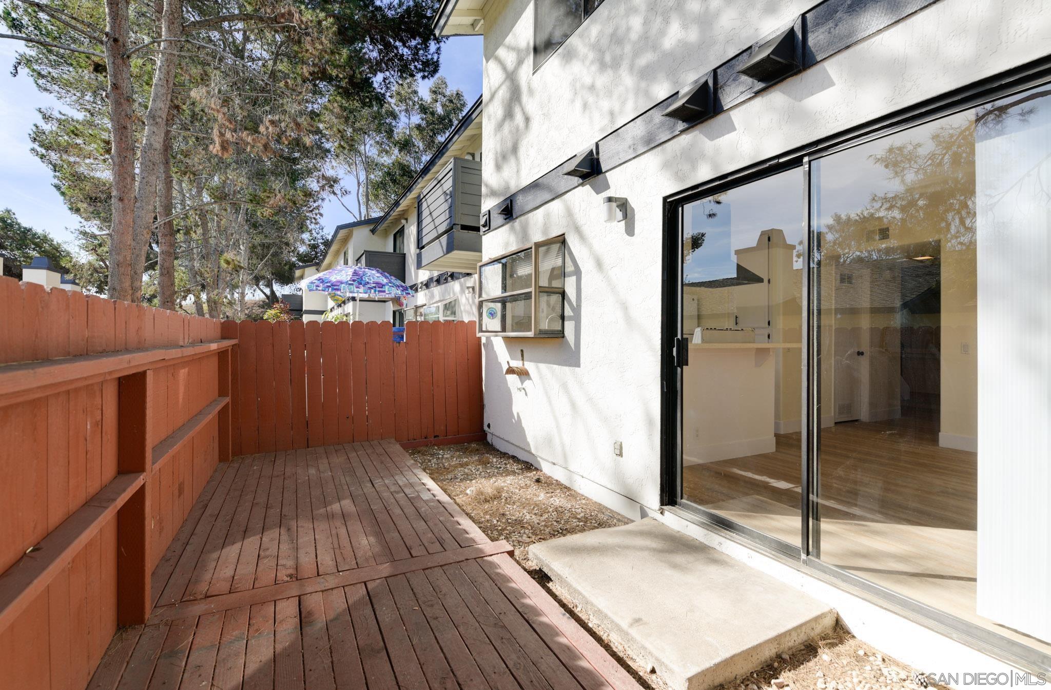 Detail Gallery Image 13 of 33 For 5865  Reo Ter  #B,  San Diego,  CA 92139 - 2 Beds | 2/1 Baths