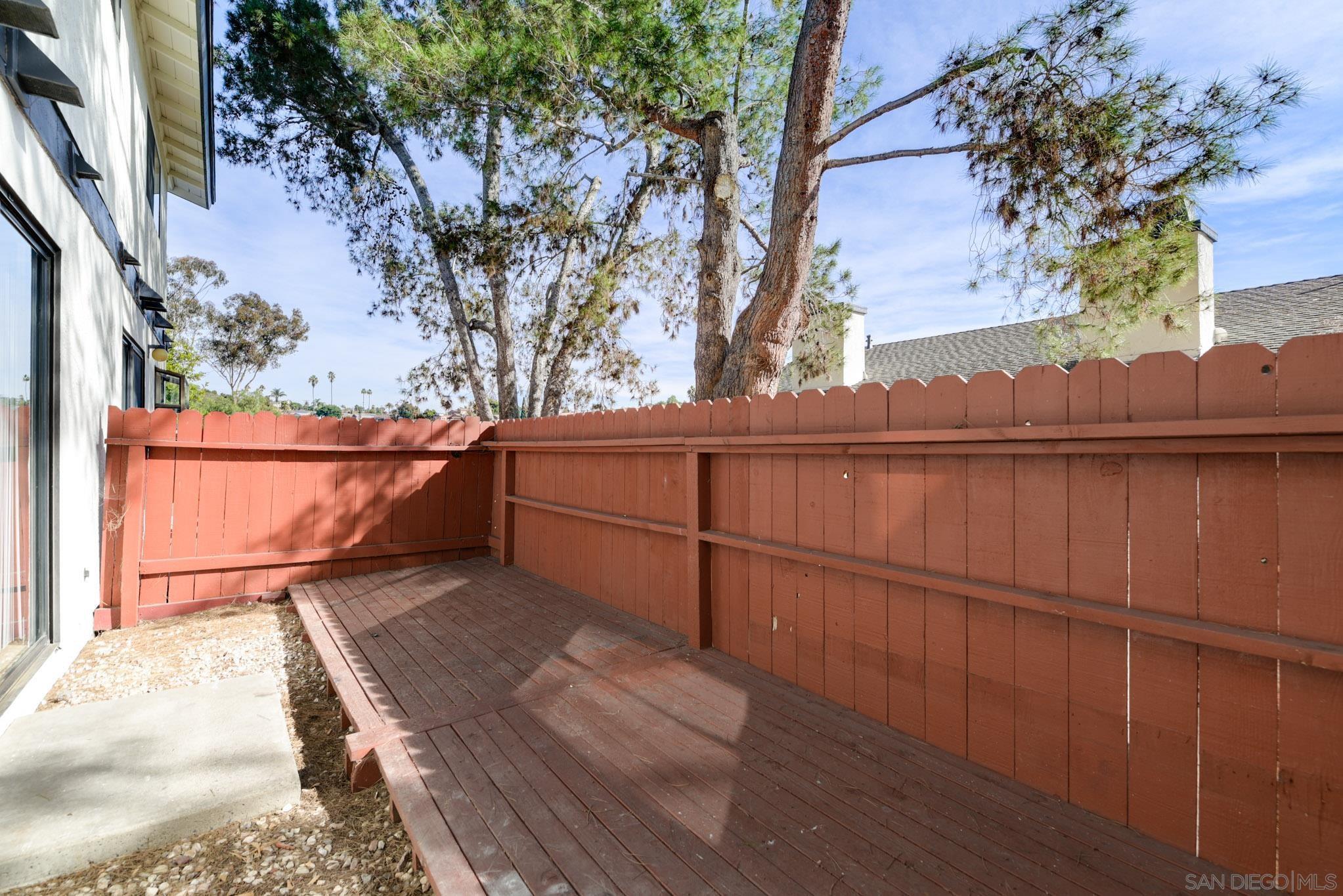 Detail Gallery Image 27 of 34 For 5865  Reo Ter  #B,  San Diego,  CA 92139 - 2 Beds | 2/1 Baths