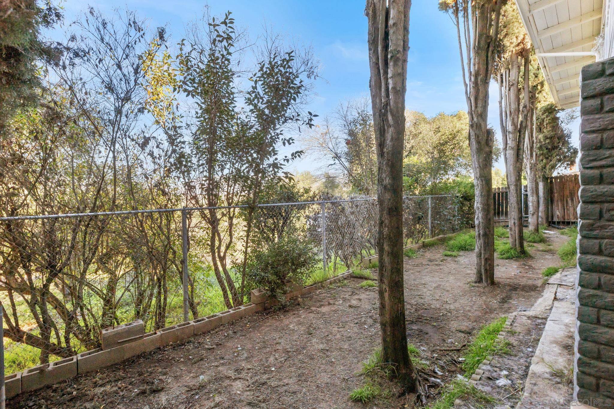 Detail Gallery Image 20 of 31 For 14280  Resava Ln, Valley Center,  CA 92082 - 4 Beds | 3 Baths