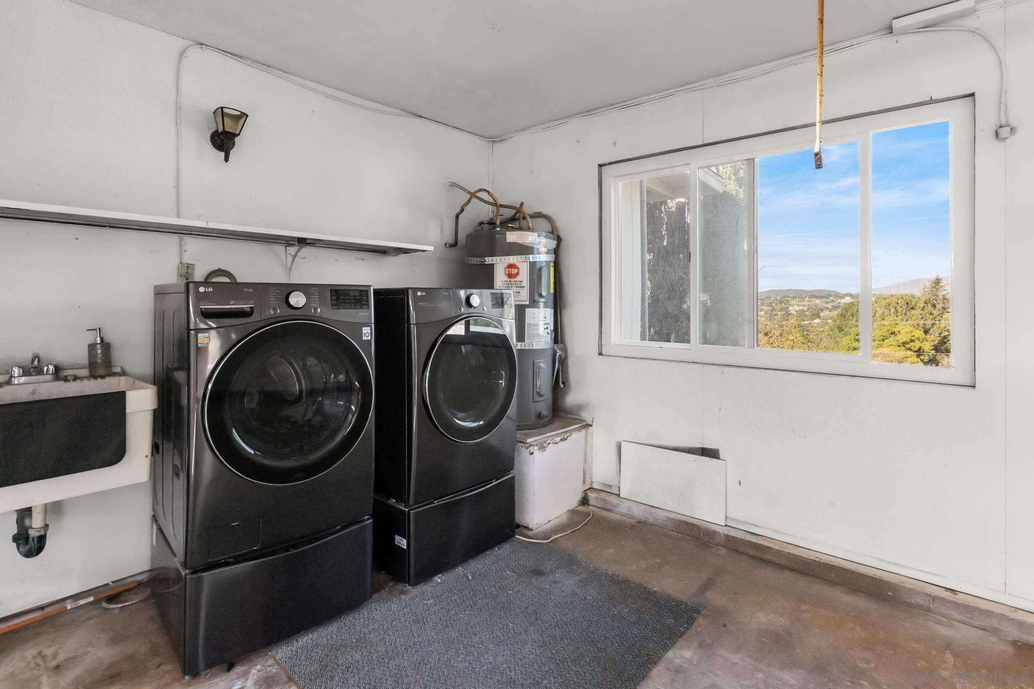 Detail Gallery Image 22 of 37 For 14280  Resava Ln, Valley Center,  CA 92082 - 4 Beds | 3 Baths