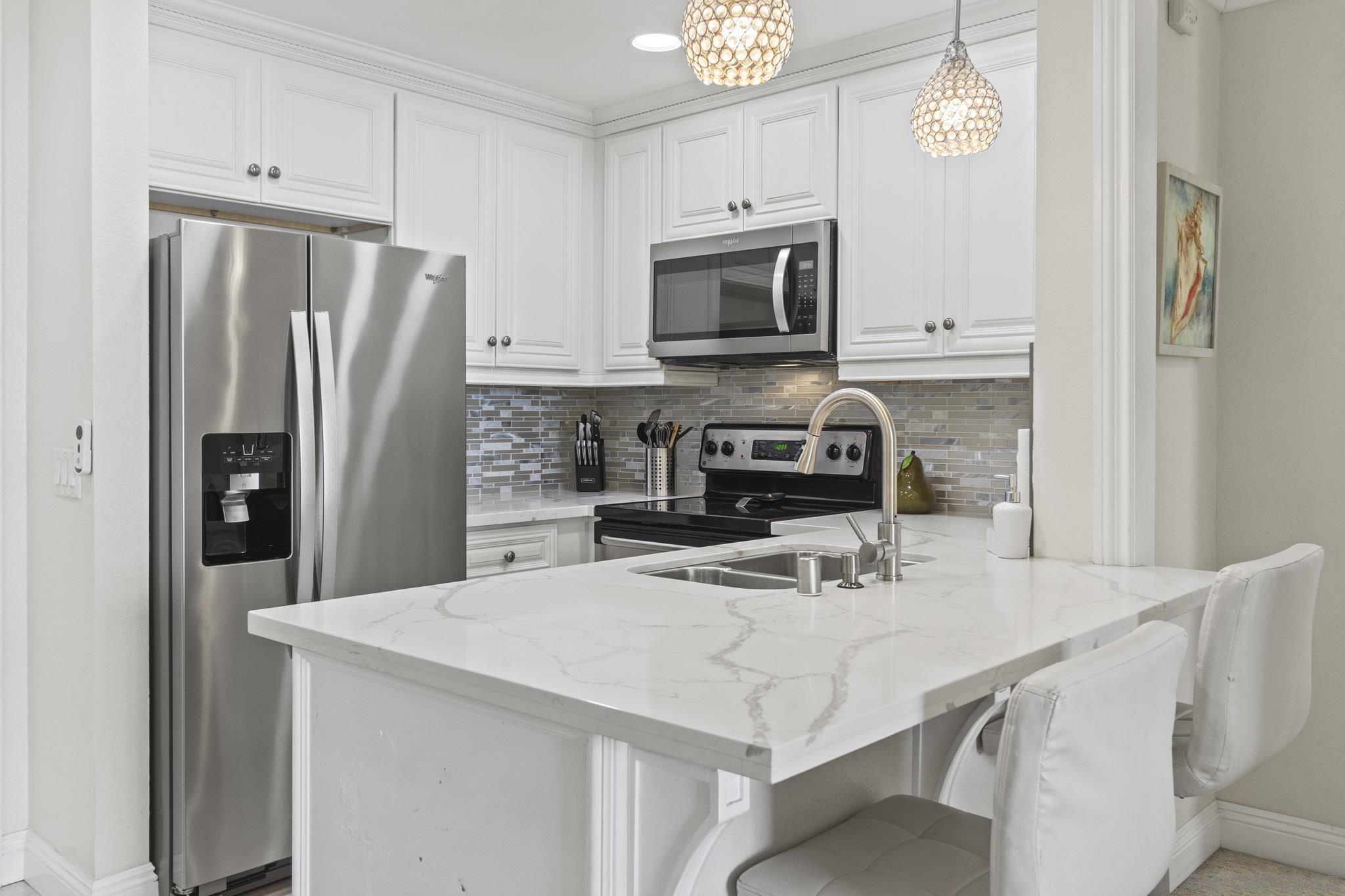 Detail Gallery Image 12 of 37 For 999 N Pacific St  #D200,  Oceanside,  CA 92054 - 1 Beds | 1 Baths