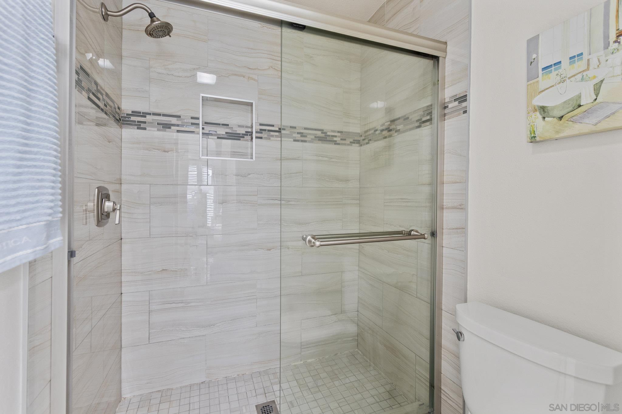 Detail Gallery Image 14 of 37 For 999 N Pacific St  #D200,  Oceanside,  CA 92054 - 1 Beds | 1 Baths