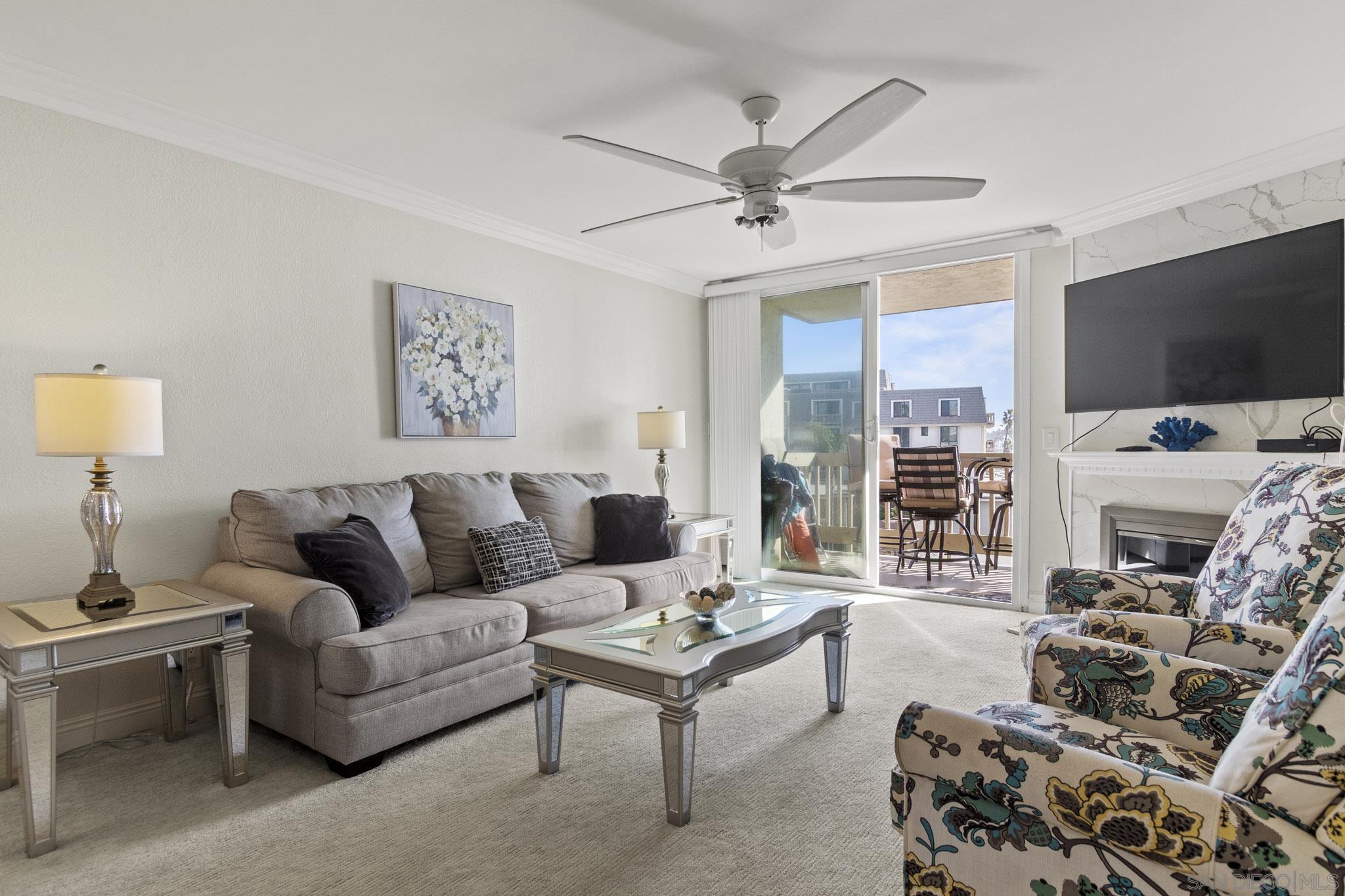 Detail Gallery Image 10 of 37 For 999 N Pacific St  #D200,  Oceanside,  CA 92054 - 1 Beds | 1 Baths