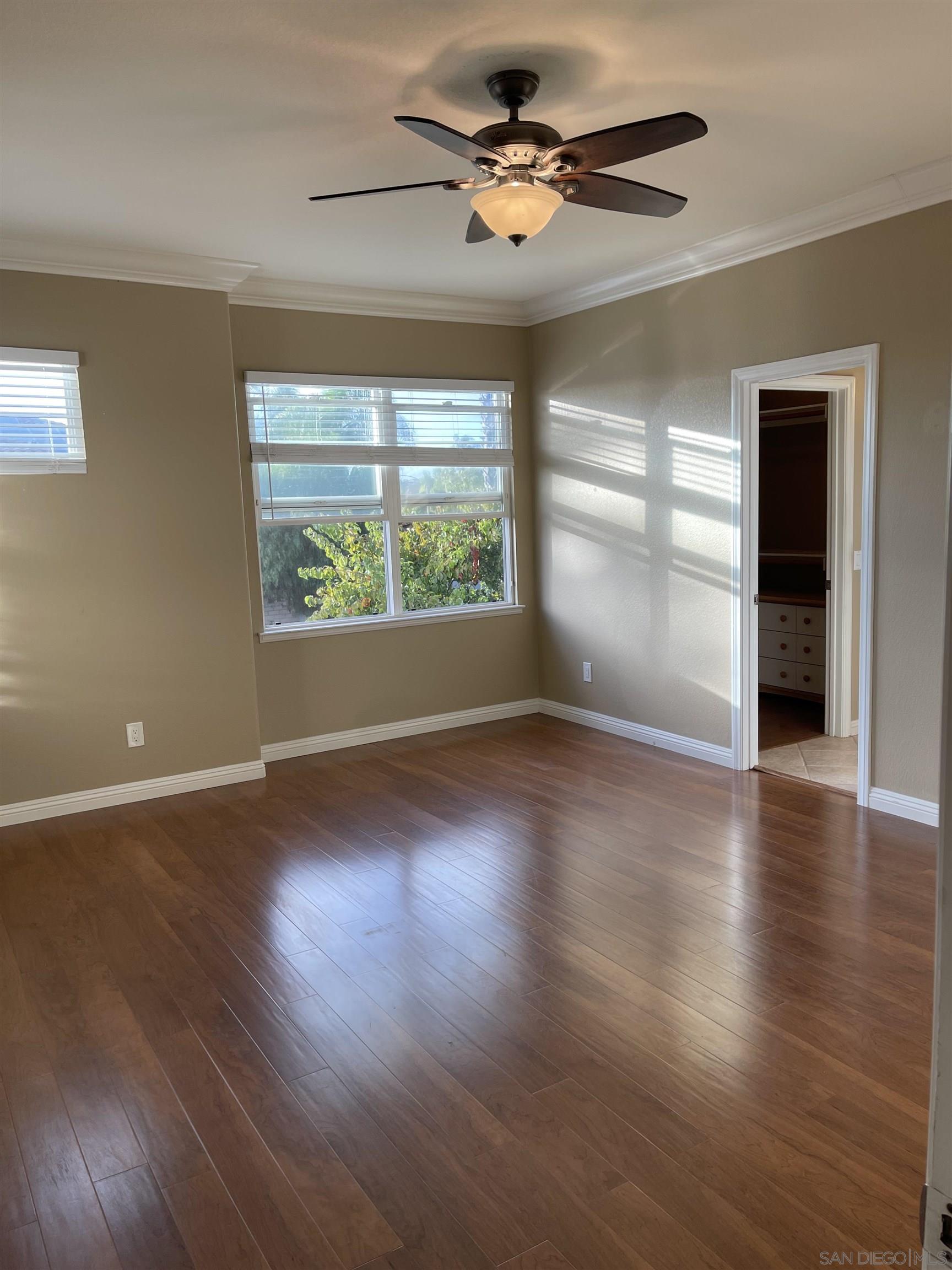 Detail Gallery Image 18 of 25 For 12985  Seabreeze Farms Dr, San Diego,  CA 92130 - 6 Beds | 4 Baths