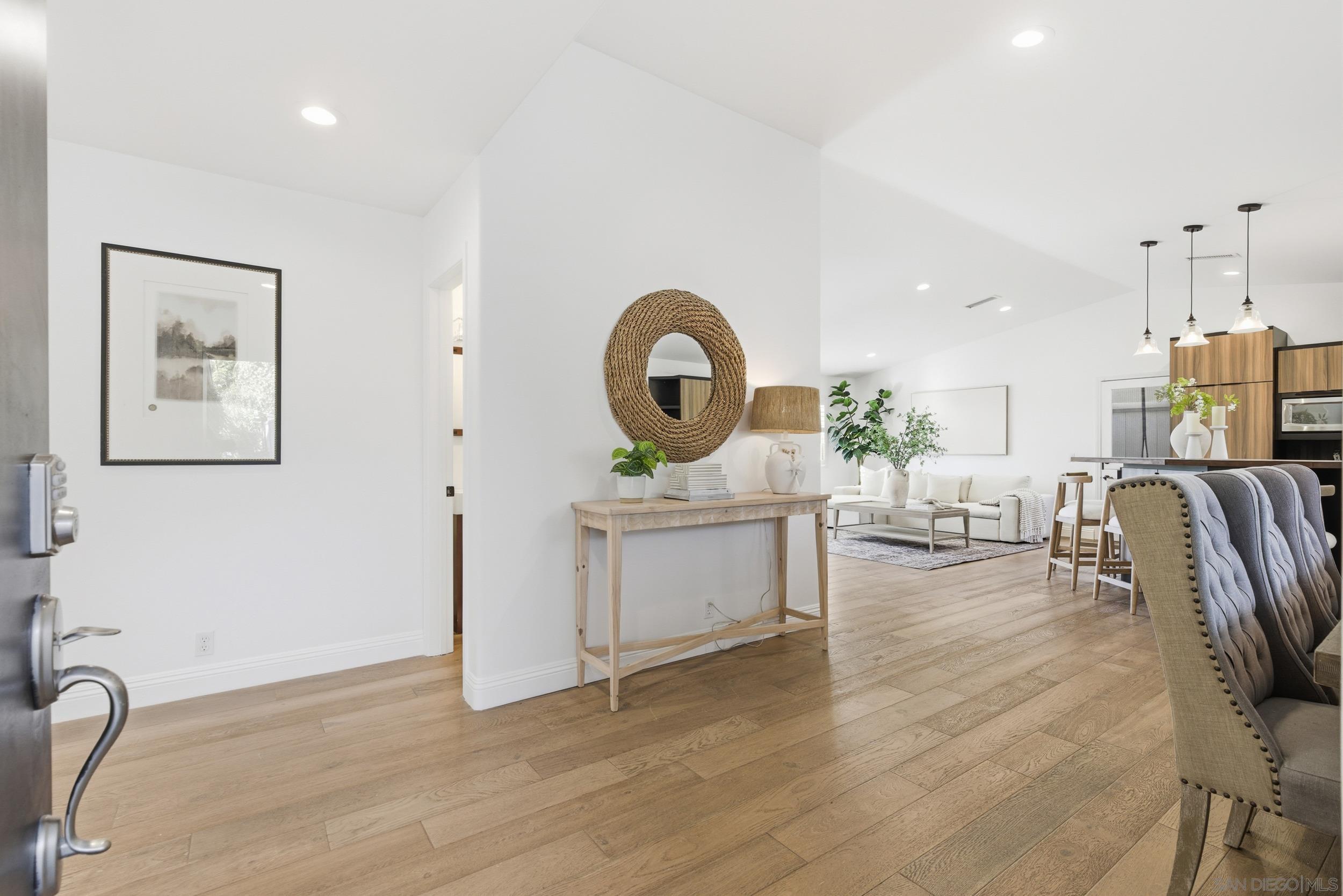 Detail Gallery Image 12 of 41 For 6206  Falmouth Dr, La Mesa,  CA 91942 - 3 Beds | 2/1 Baths