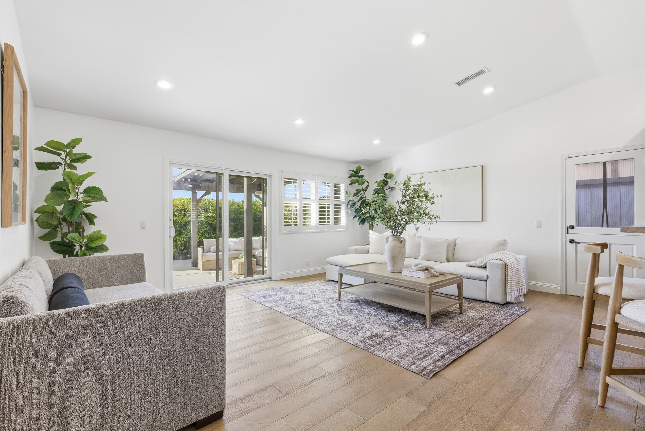 Detail Gallery Image 4 of 41 For 6206  Falmouth Dr, La Mesa,  CA 91942 - 3 Beds | 2/1 Baths