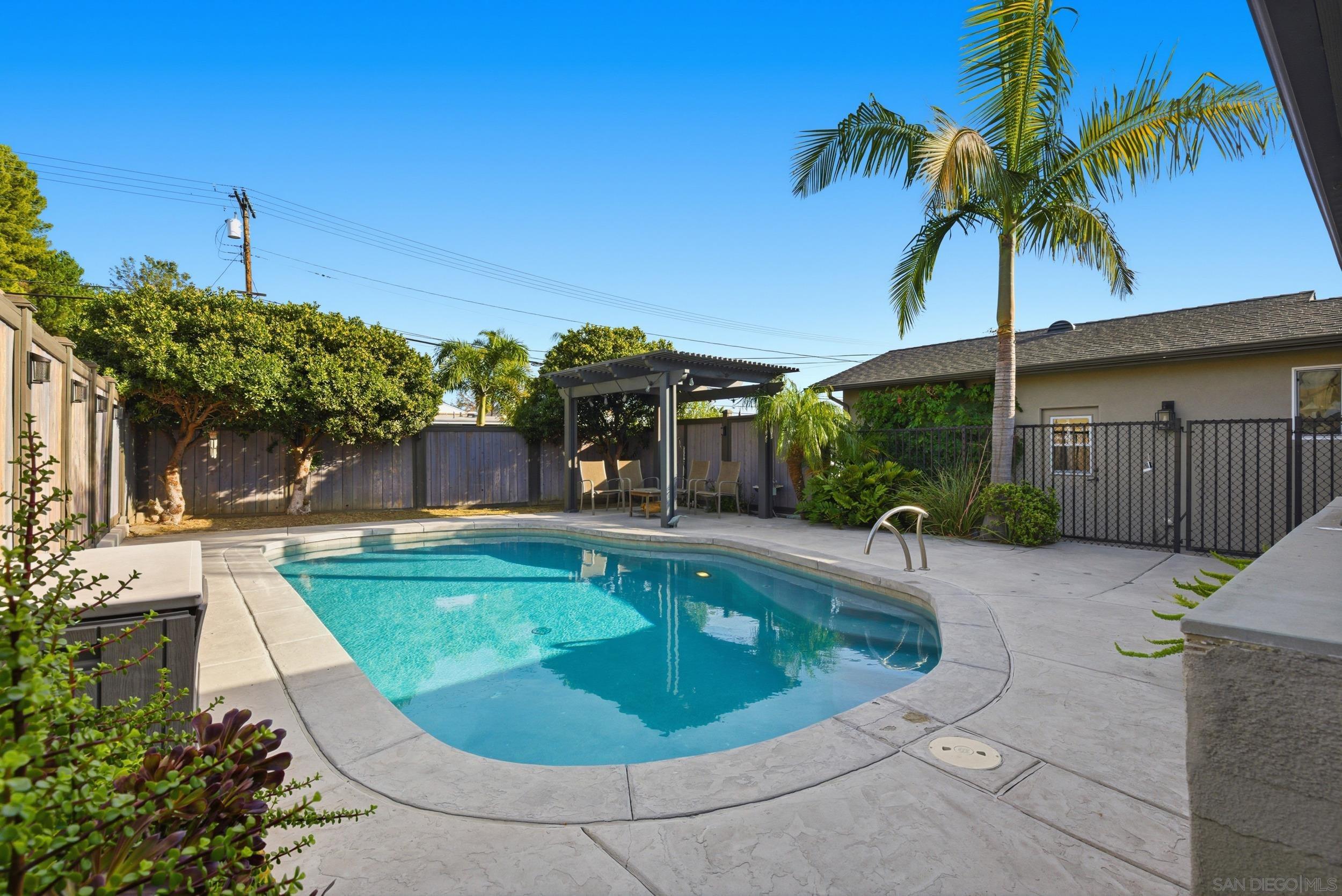 Detail Gallery Image 37 of 41 For 6206  Falmouth Dr, La Mesa,  CA 91942 - 3 Beds | 2/1 Baths