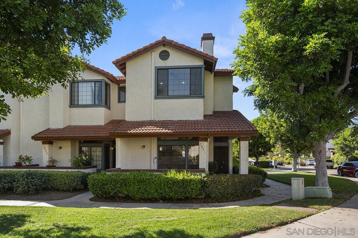 Detail Gallery Image 2 of 39 For 3631  Mission Mesa Way, San Diego,  CA 92120 - 3 Beds | 2/1 Baths